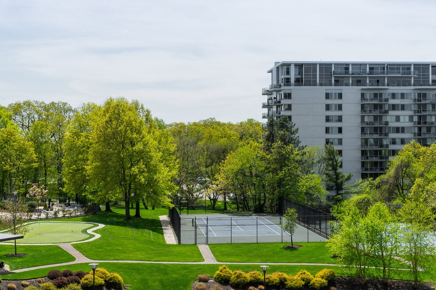 2 Claridge Drive, #9AE 