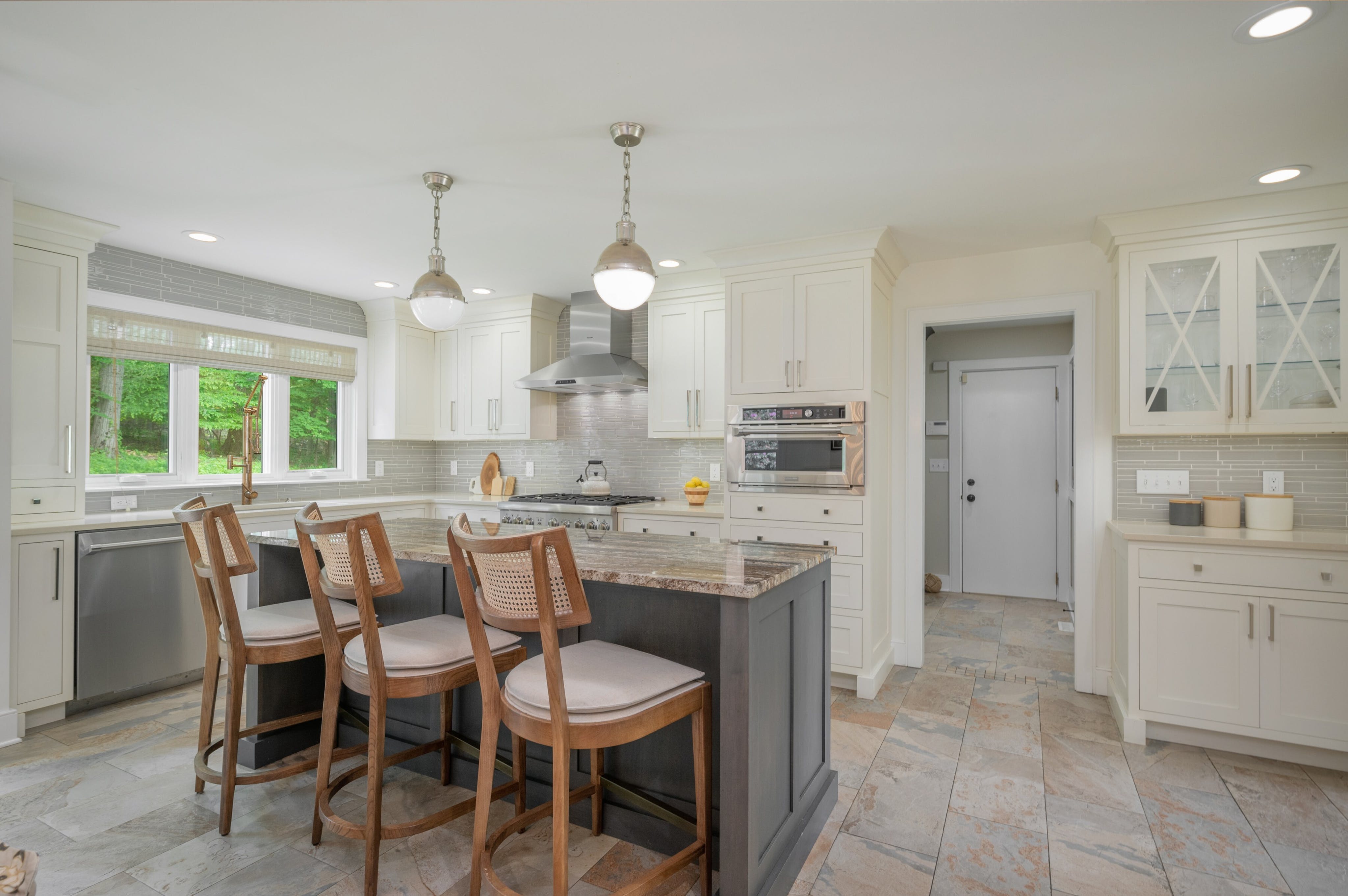 72 Candlewood Drive 