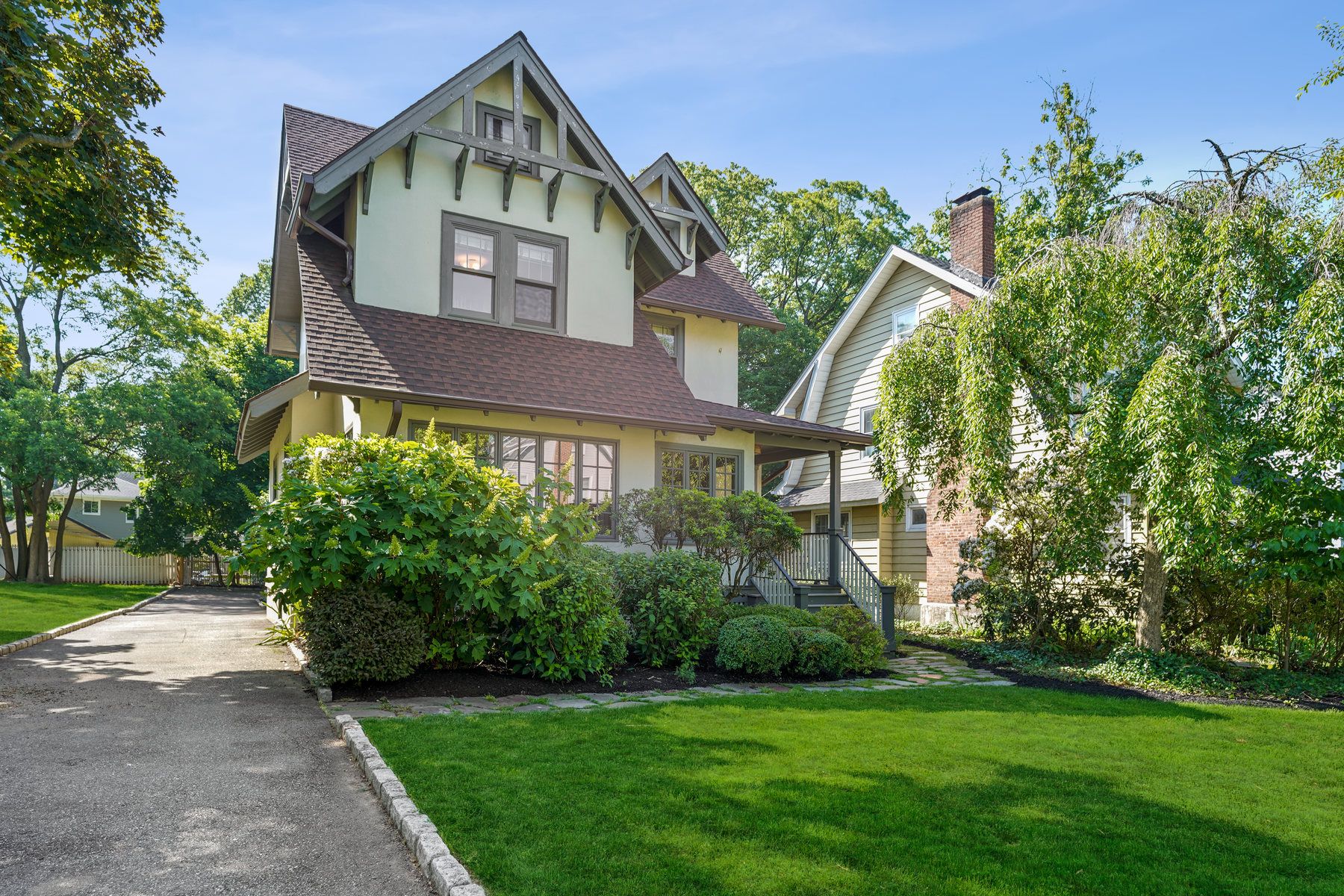 28 Bruce Road 