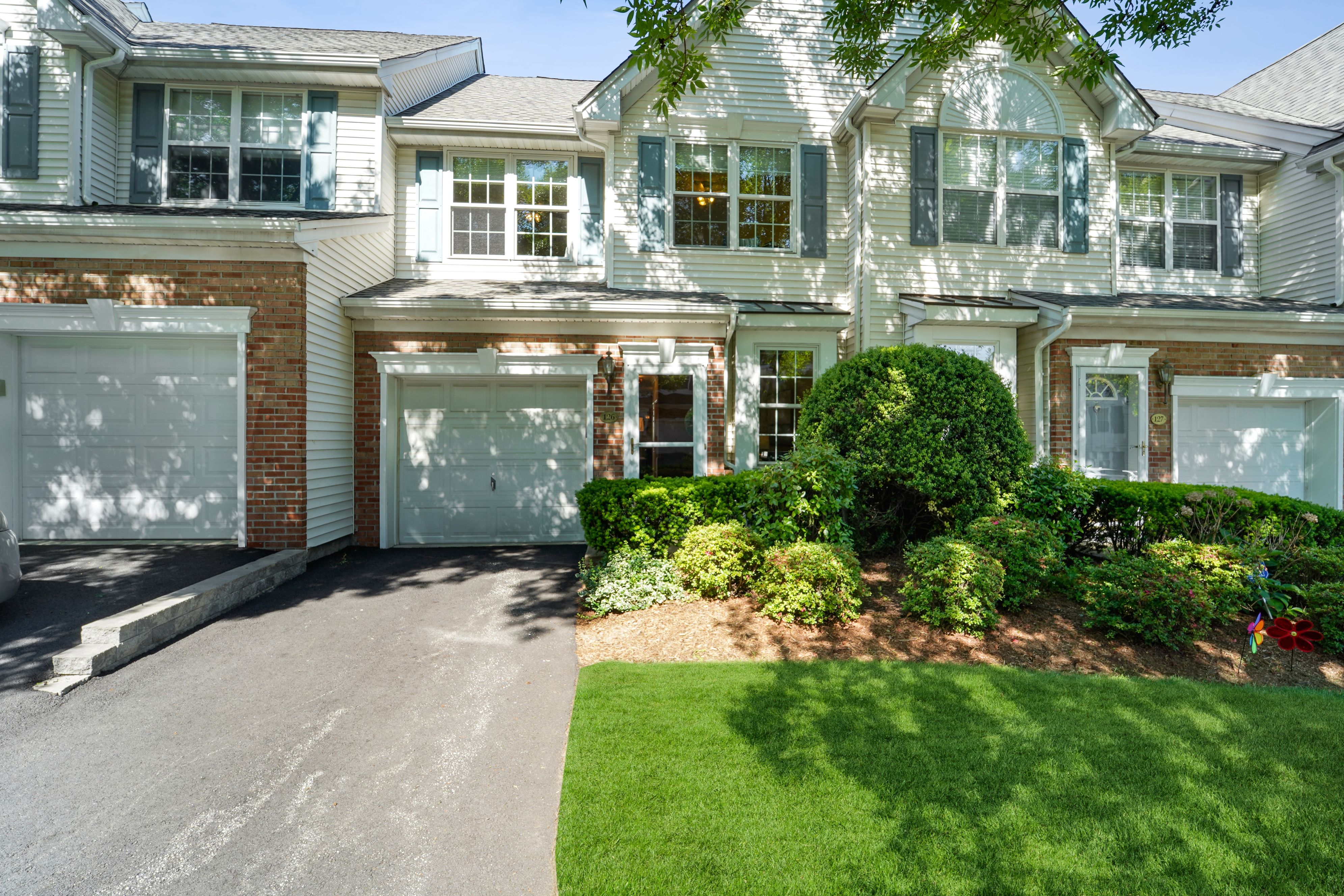 126 Stratford Drive 