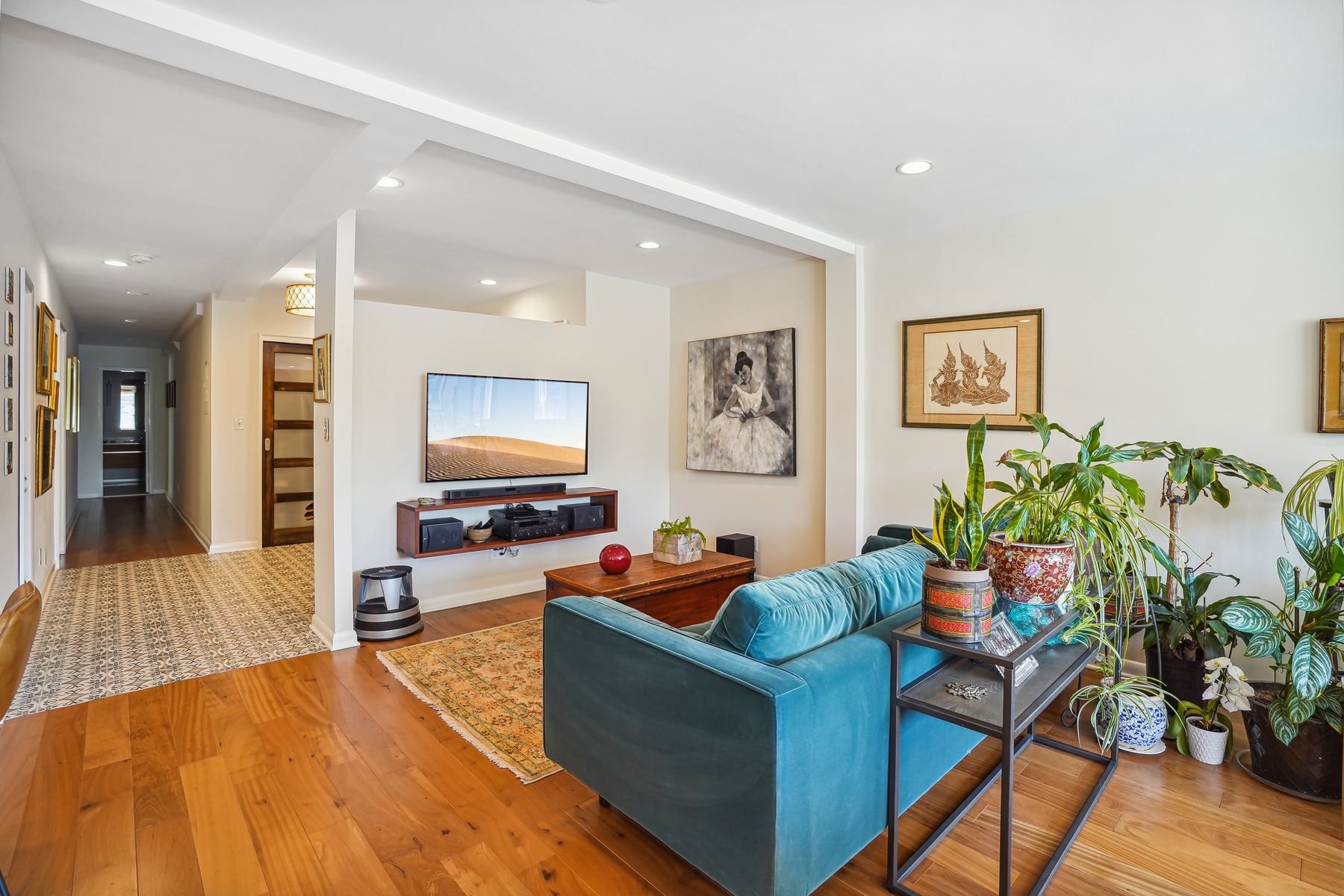 11 Euclid Avenue, Unit 3B 