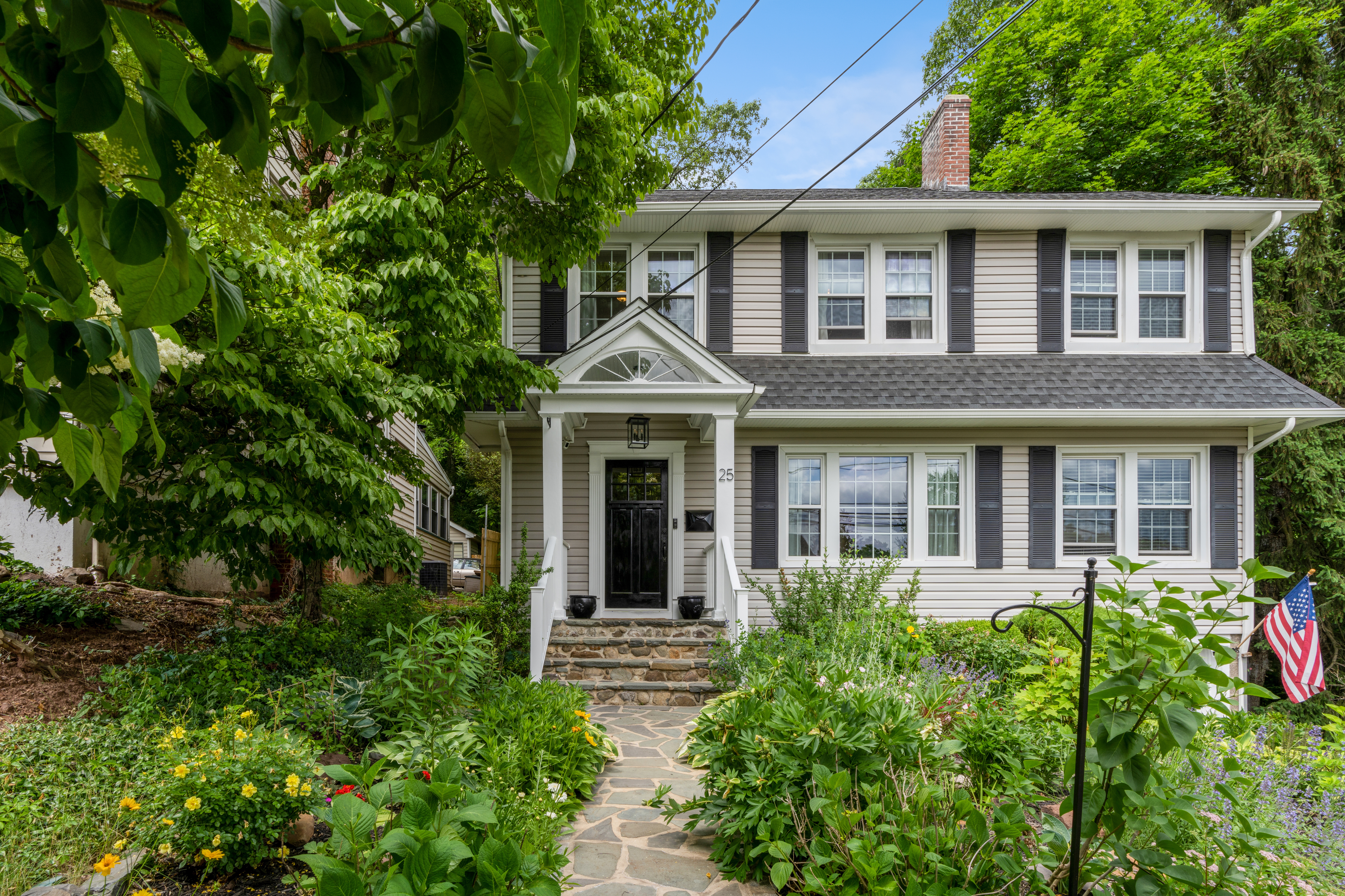 25 Bradley Terrace 
