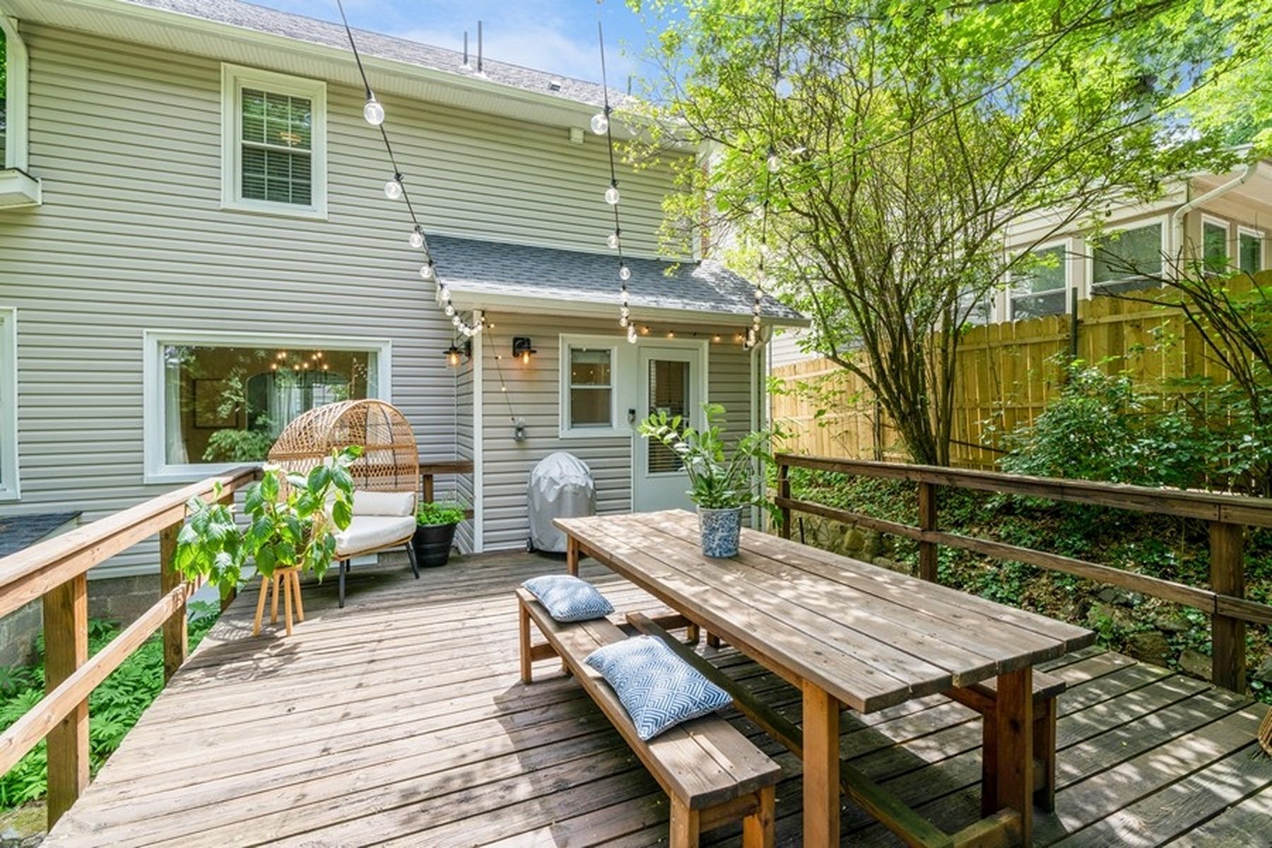 25 Bradley Terrace 