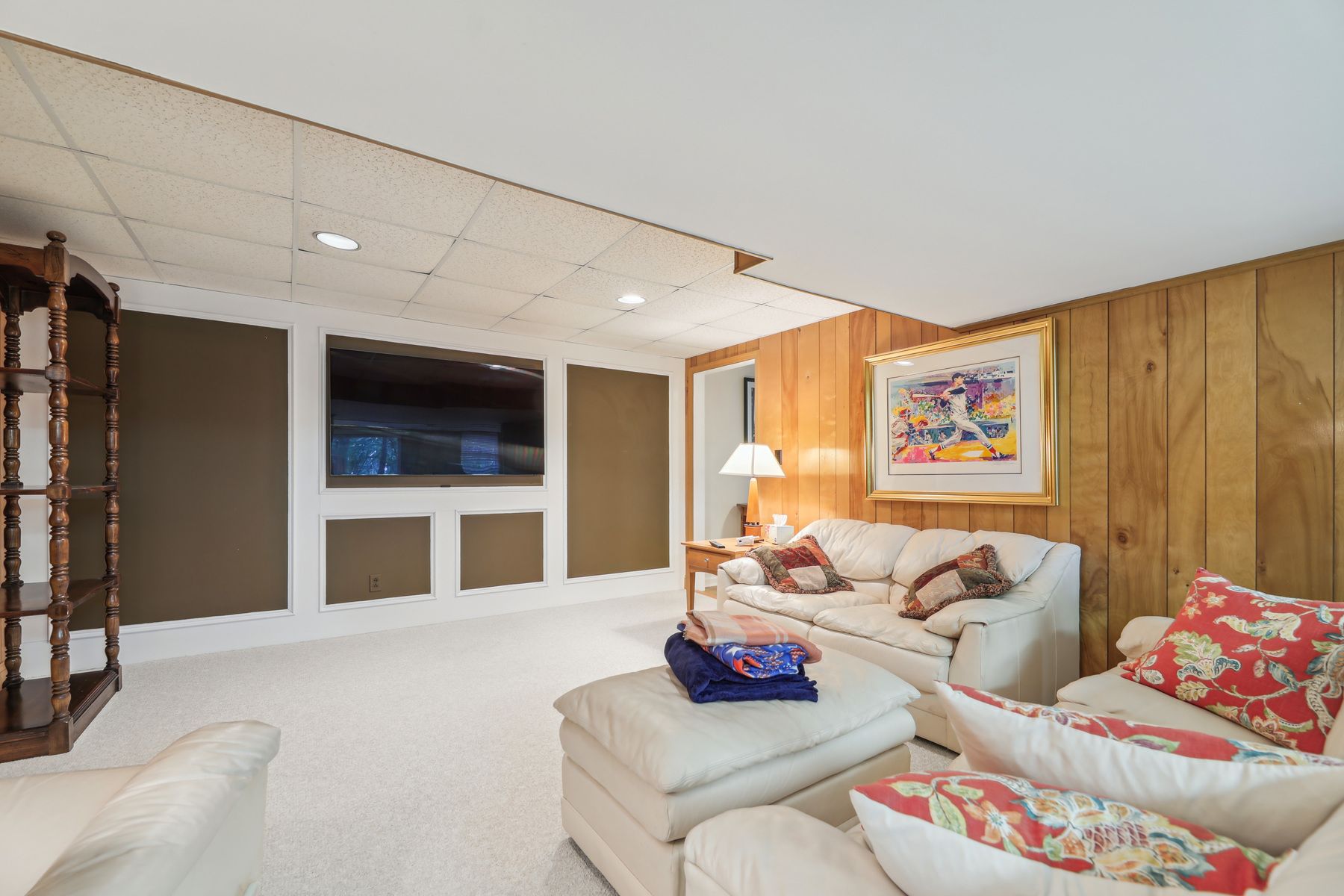 17 Little Wolf Road 