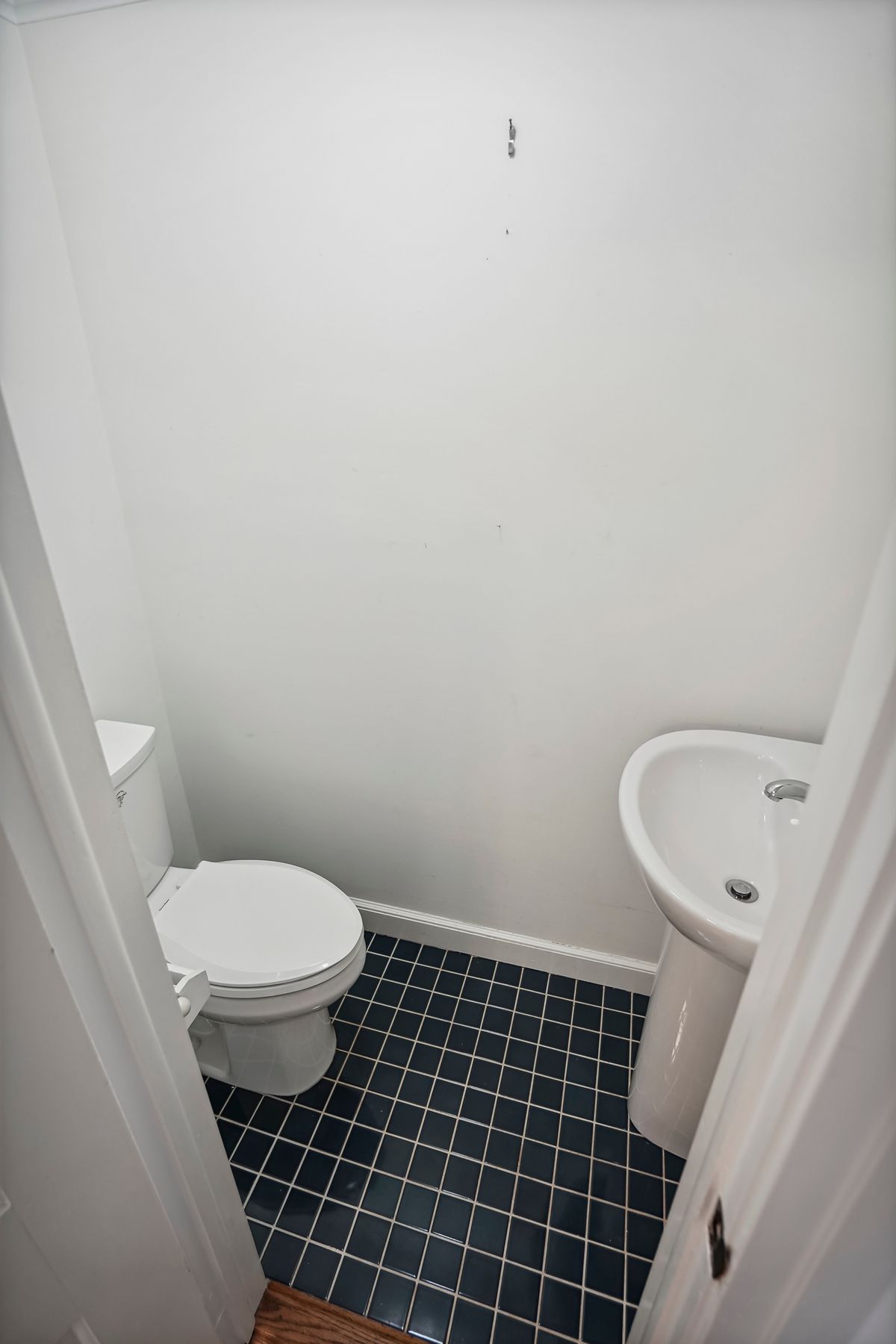 160 Ashland Road 