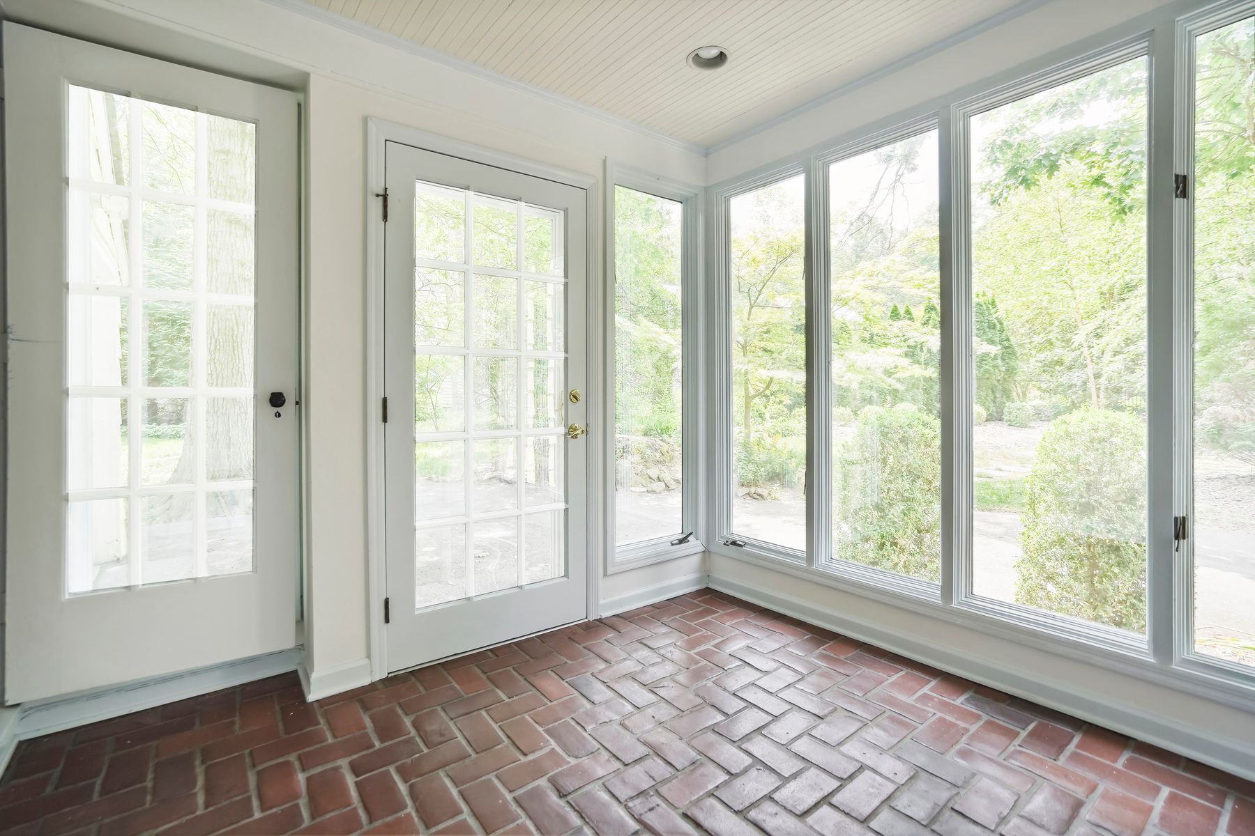 160 Ashland Road 