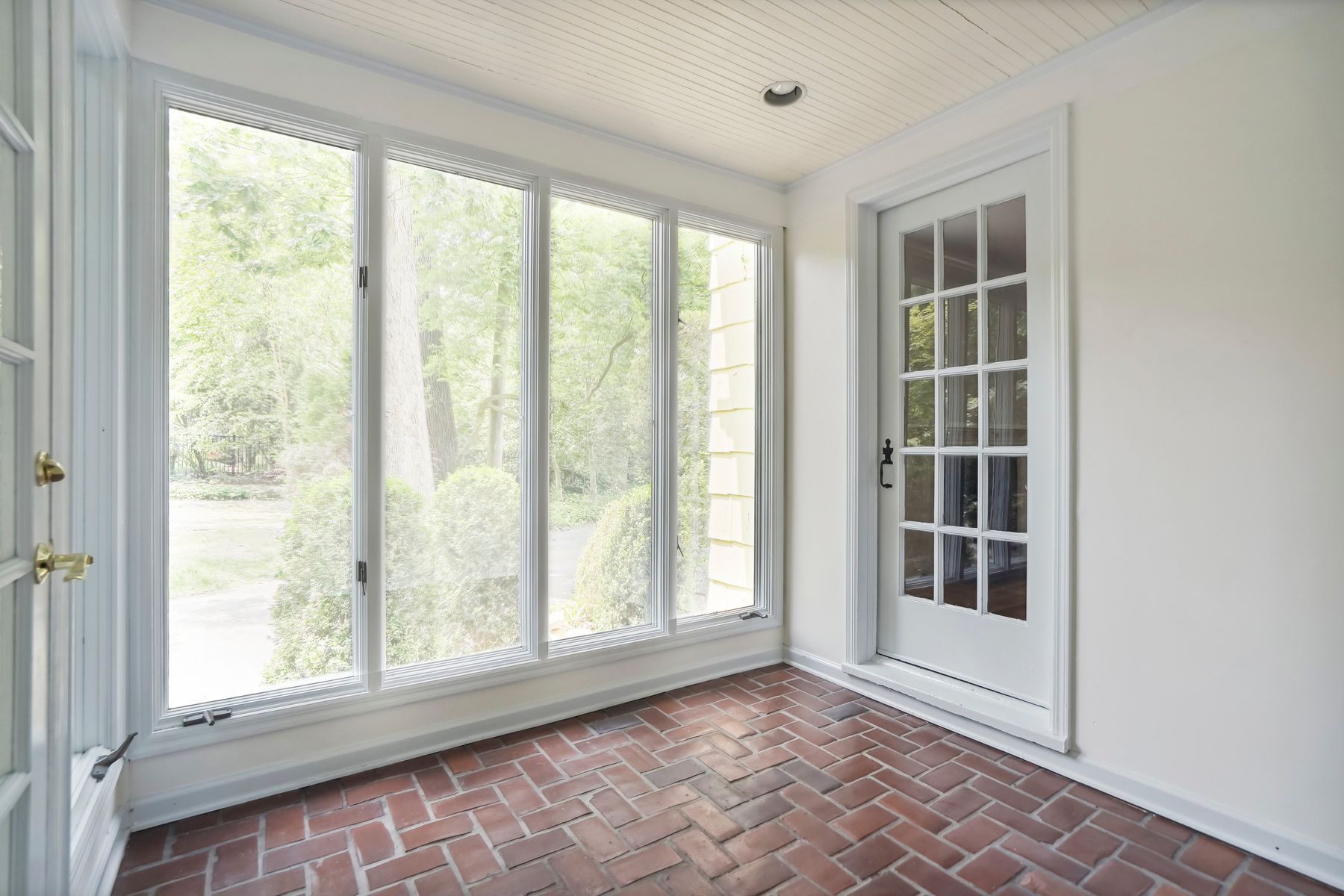 160 Ashland Road 