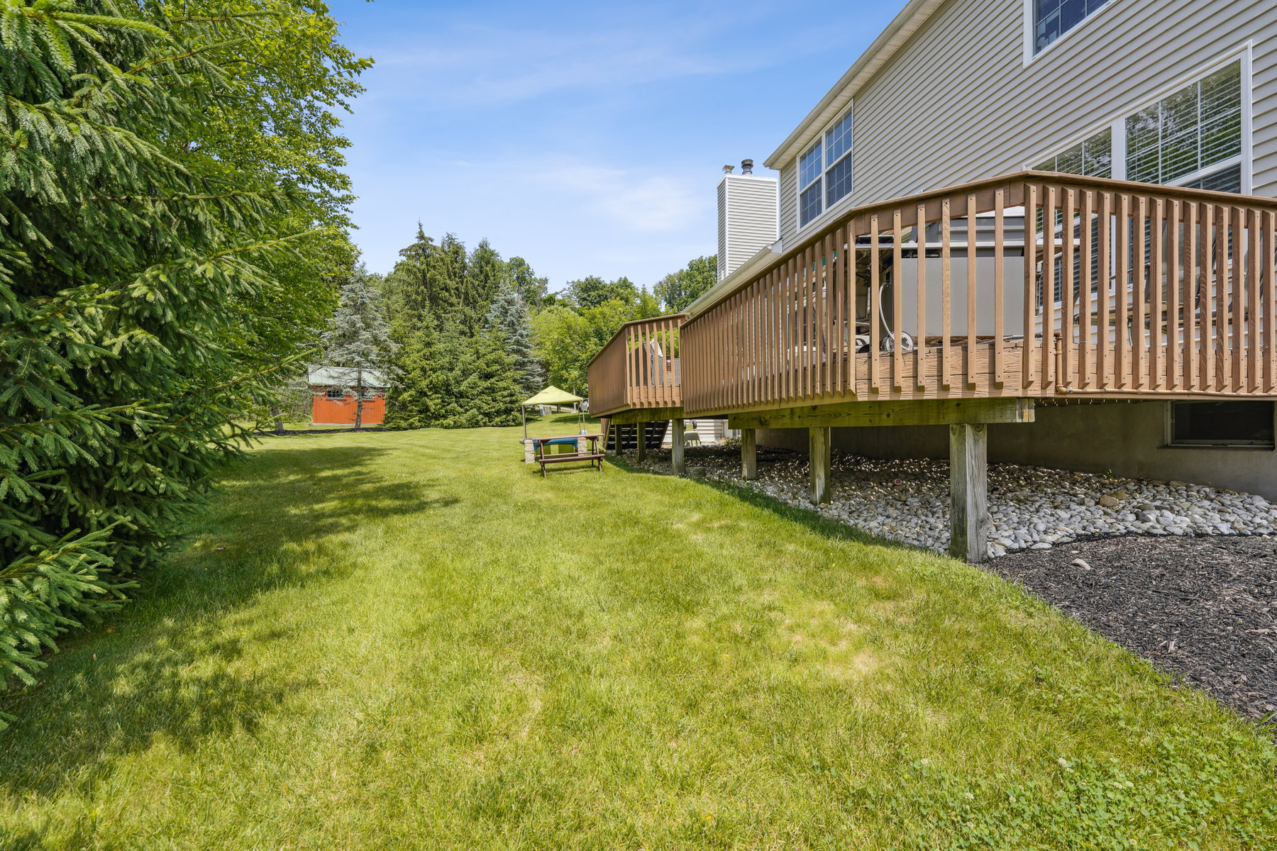 15 Country Meadows Lane 