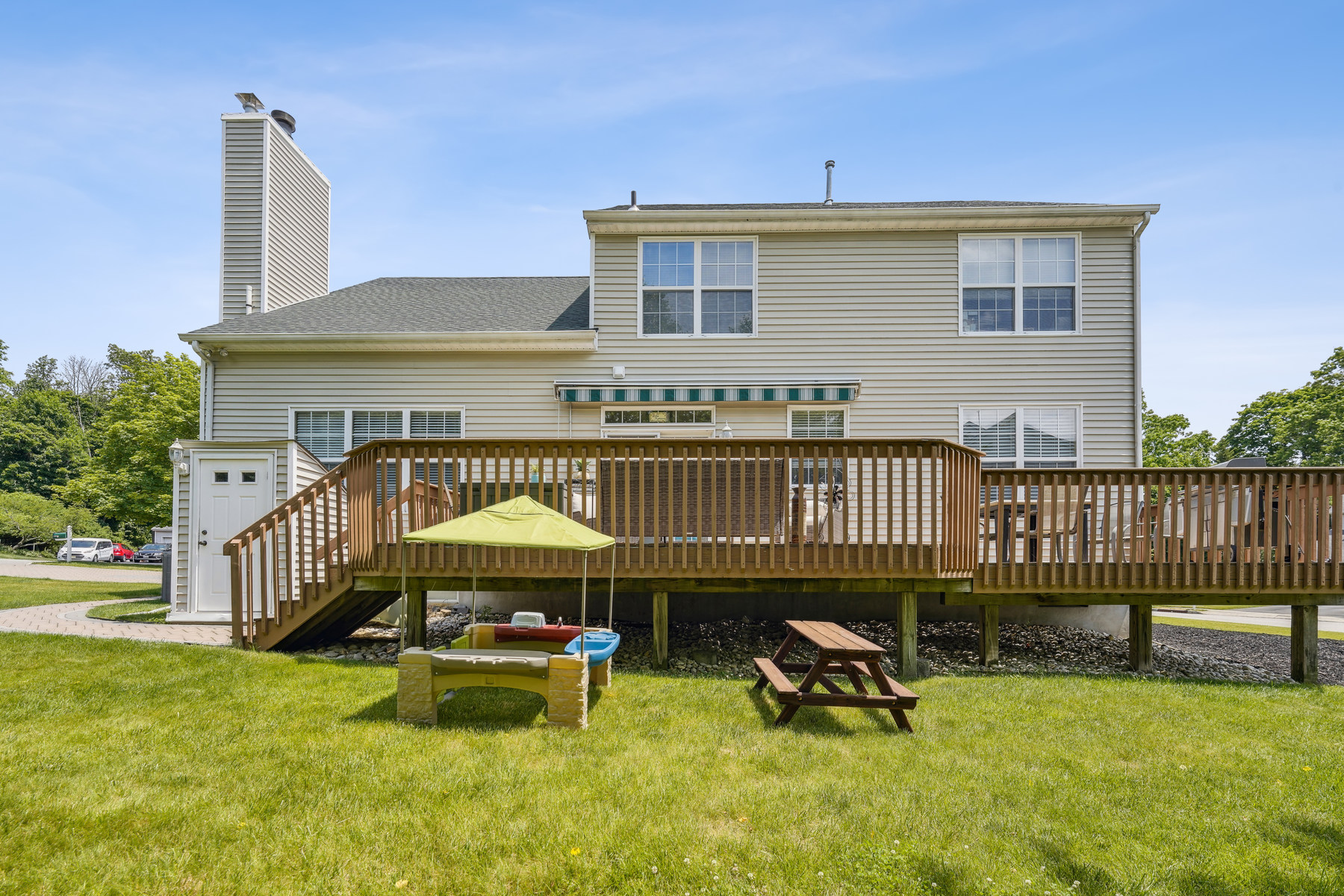 15 Country Meadows Lane 