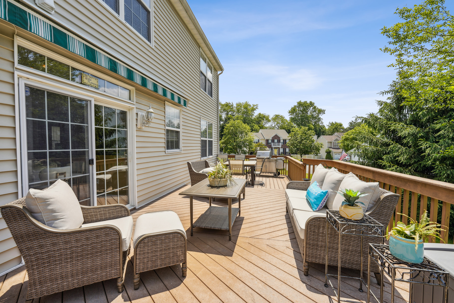 15 Country Meadows Lane 