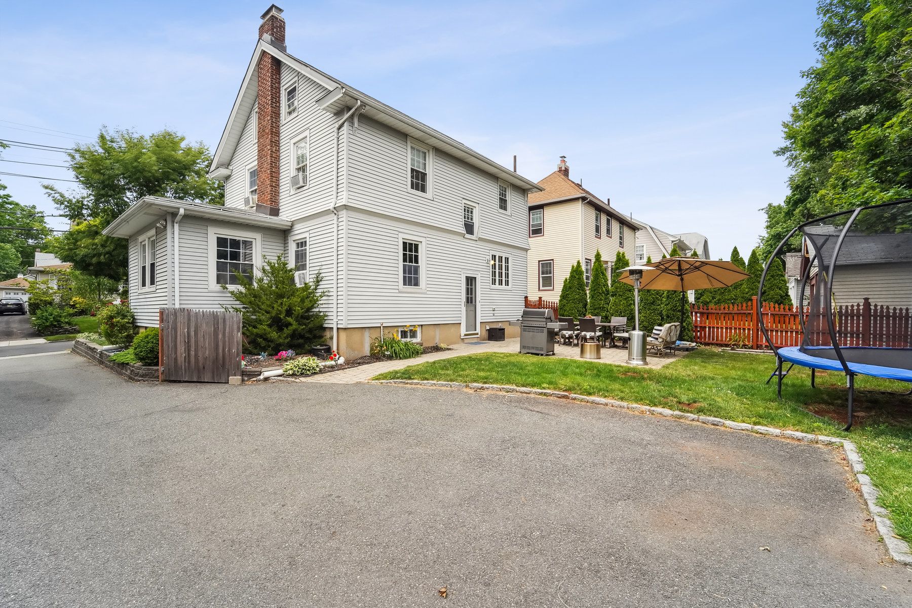 31 Hawthorne Avenue 