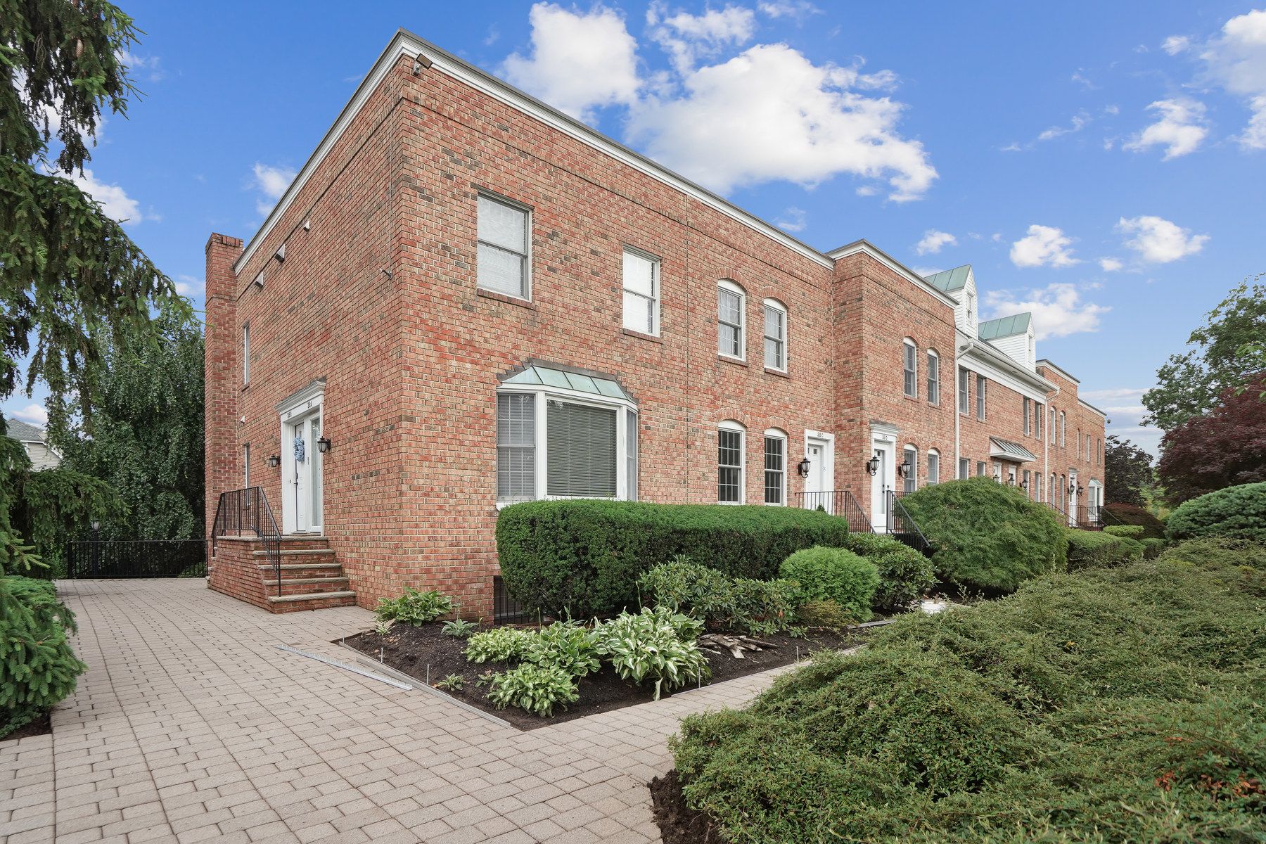 42 Elm Street, #38A 