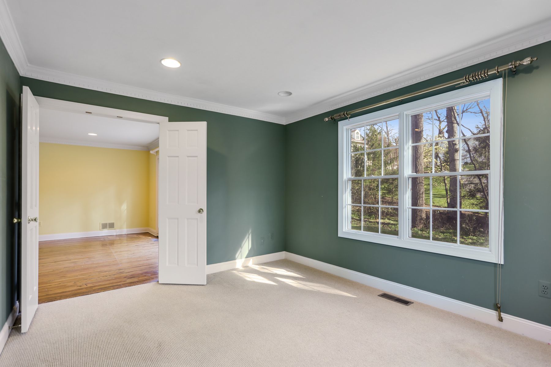 13 Chadwell Place 