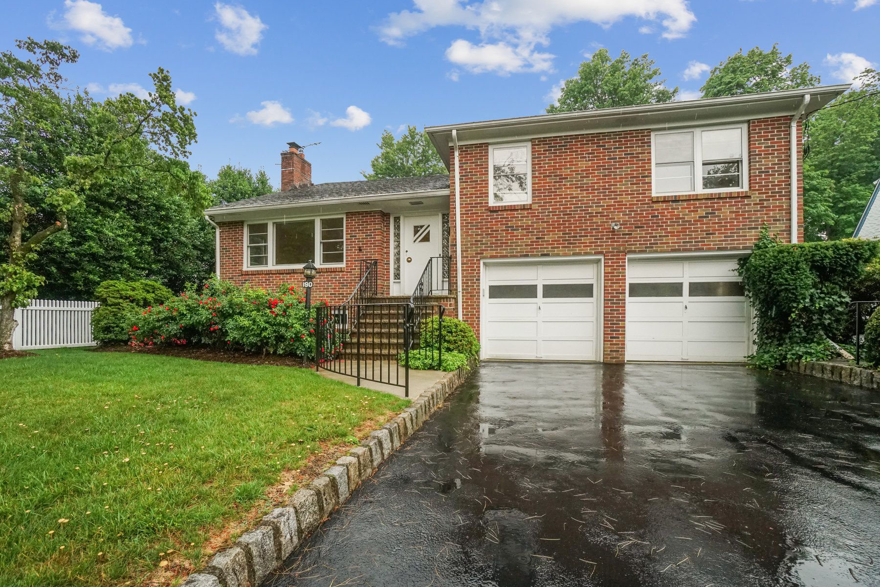 190 Kent Place Boulevard 
