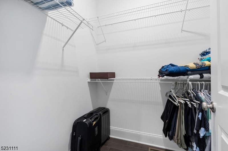 3 Beacon Pl