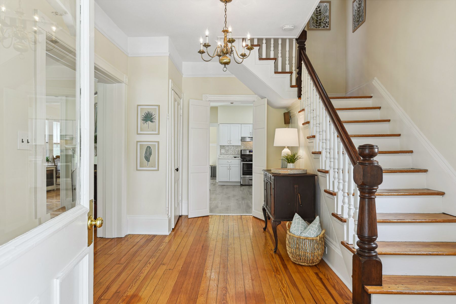 12 Shadyside Avenue 