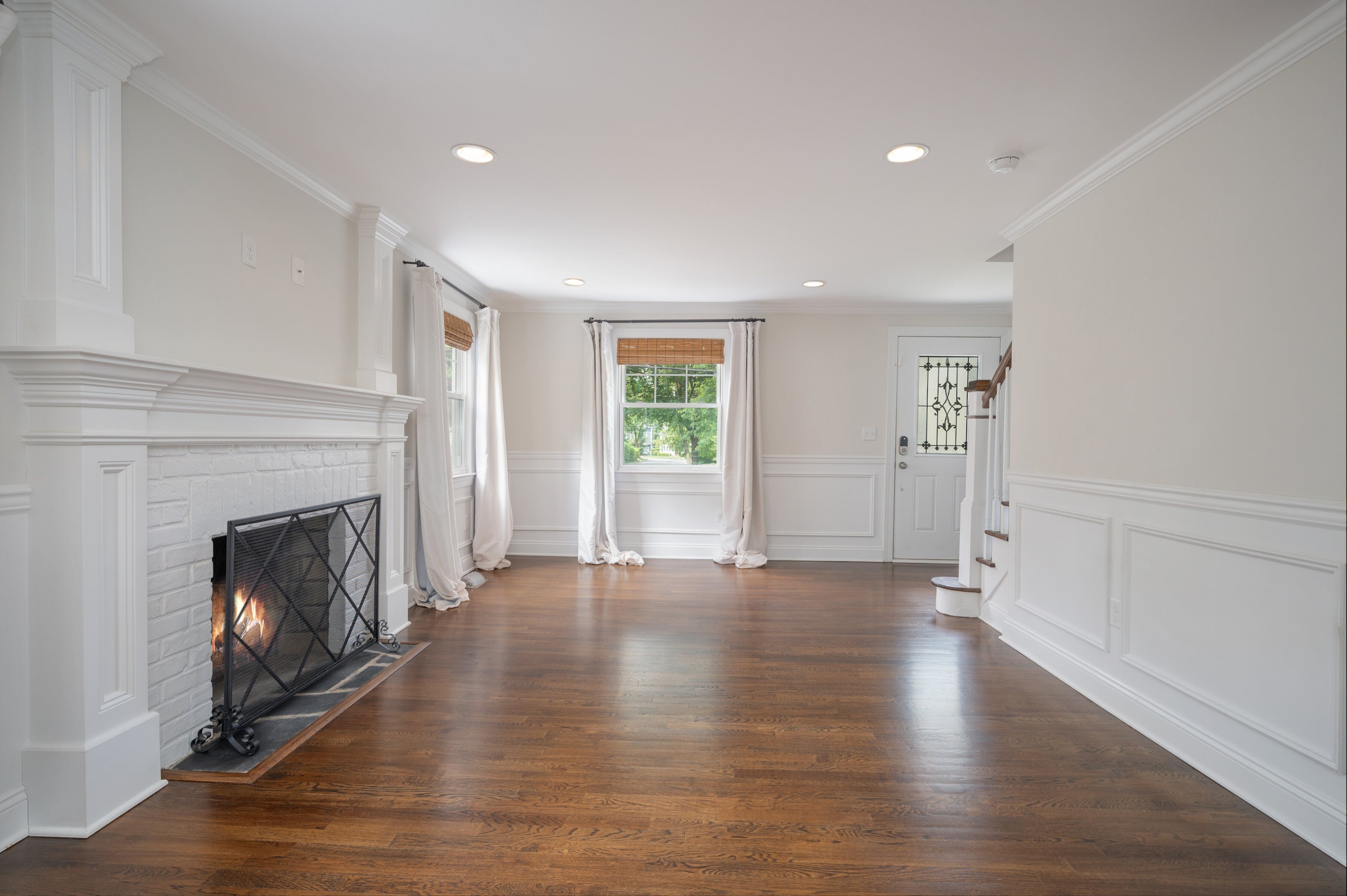 22 University Avenue 