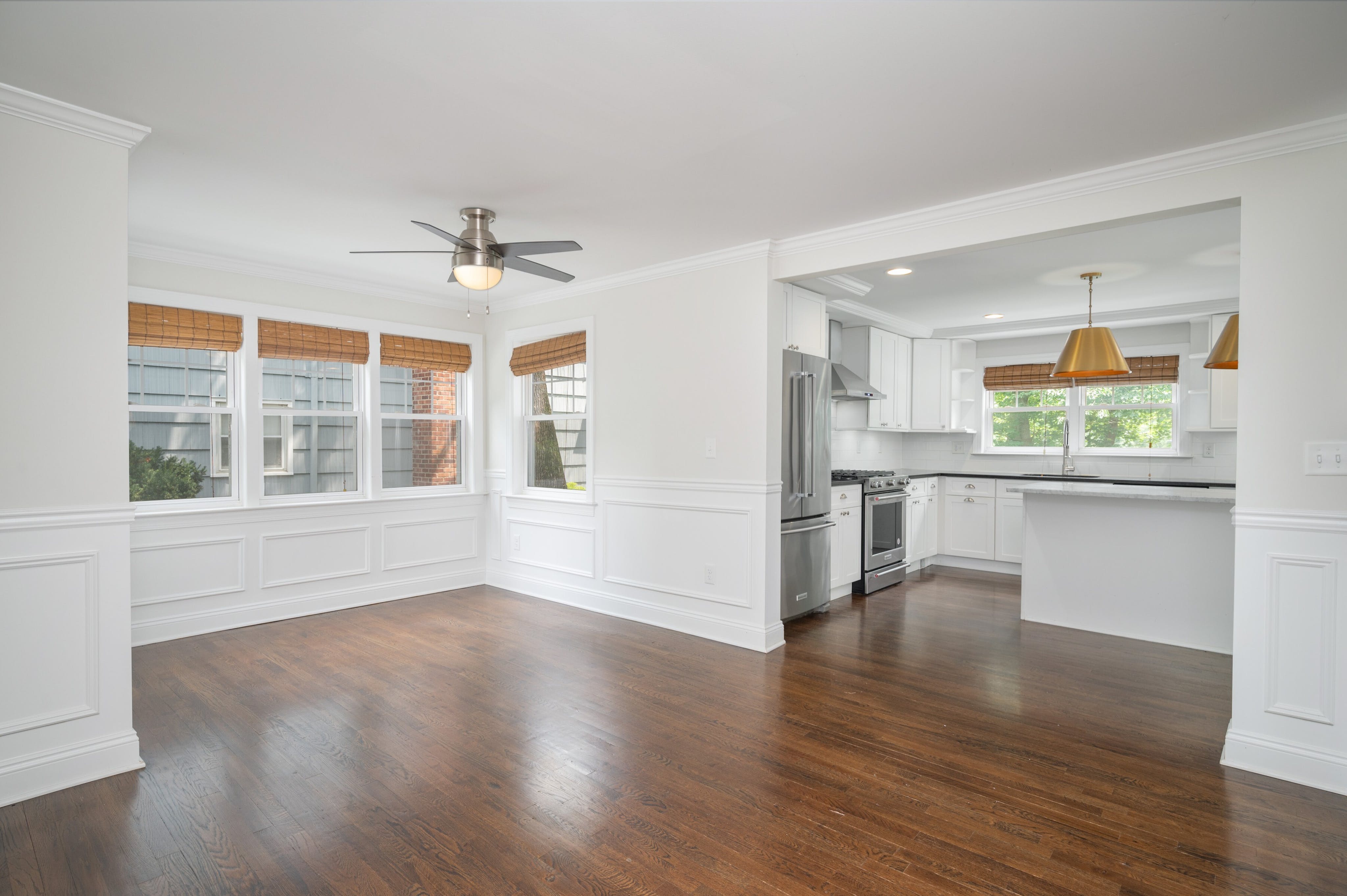 22 University Avenue 