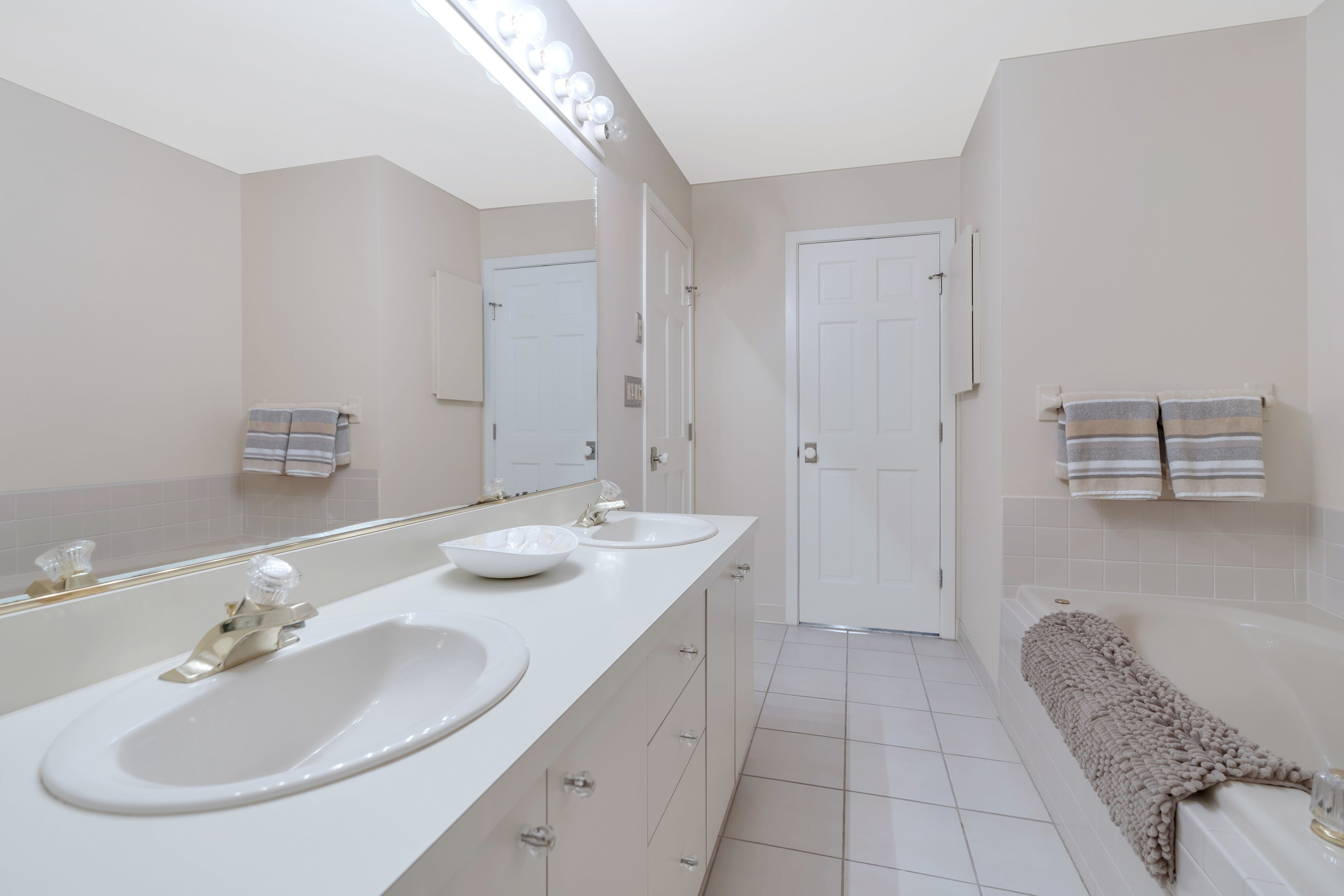 15 Boxwood Drive 