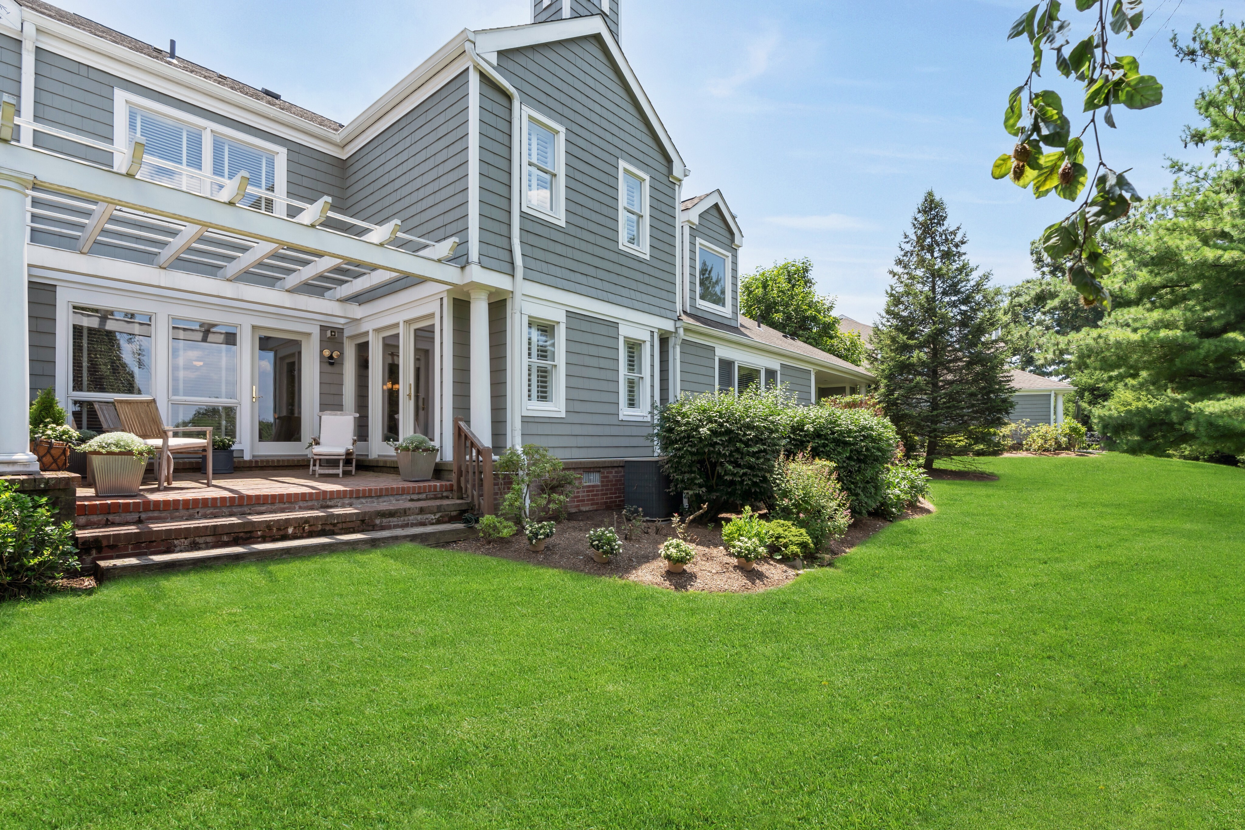 15 Boxwood Drive 