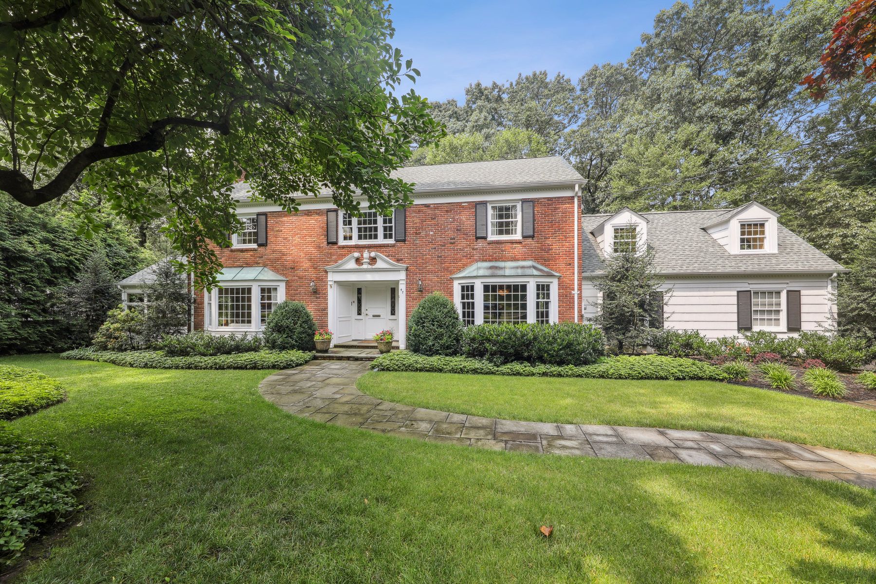 47 Greenbriar Drive 