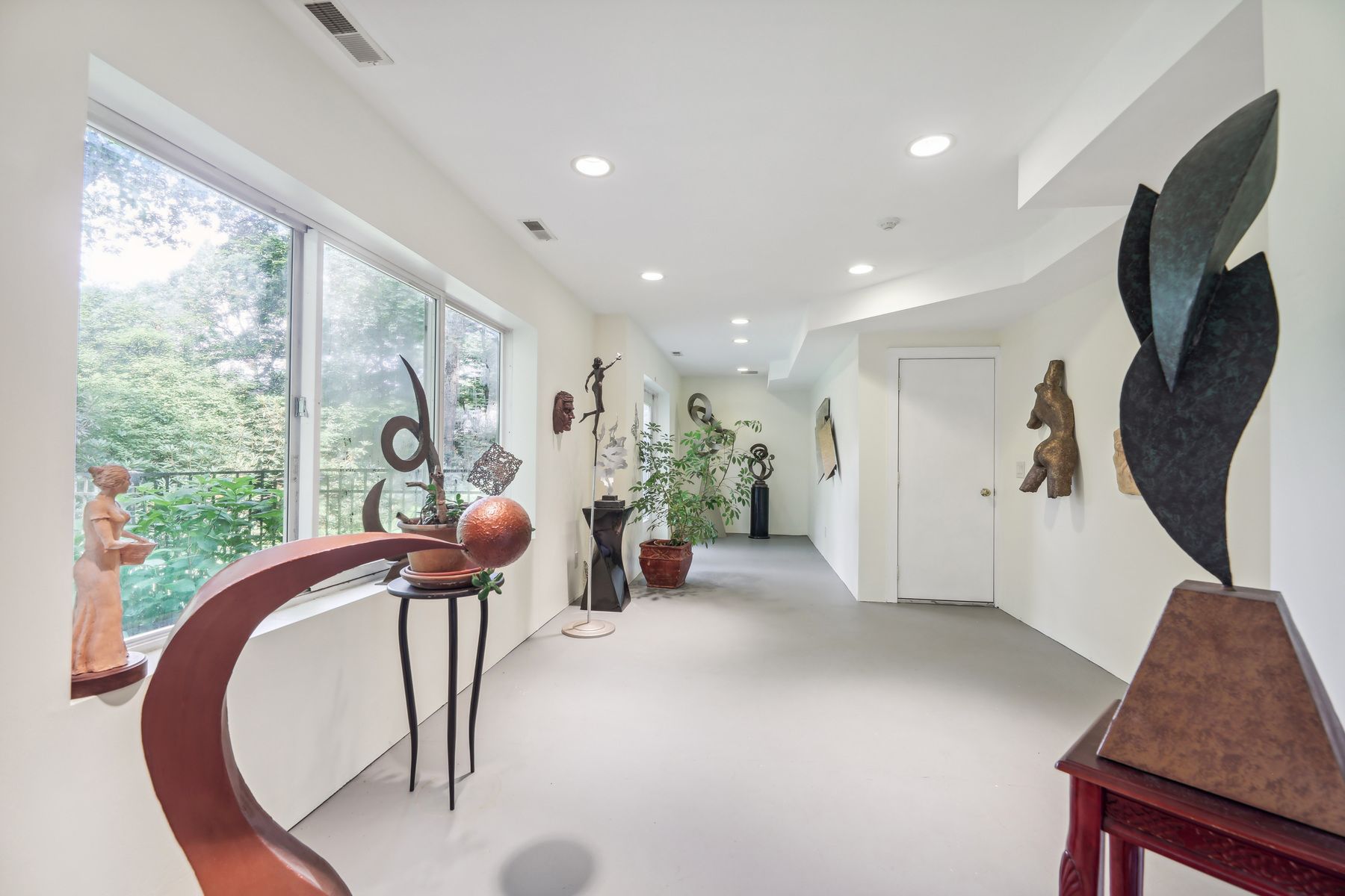 47 Greenbriar Drive 