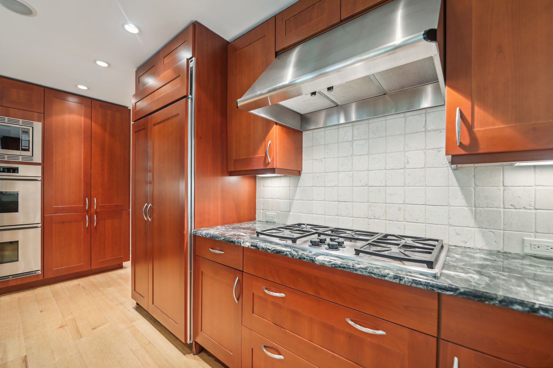 47 Greenbriar Drive 