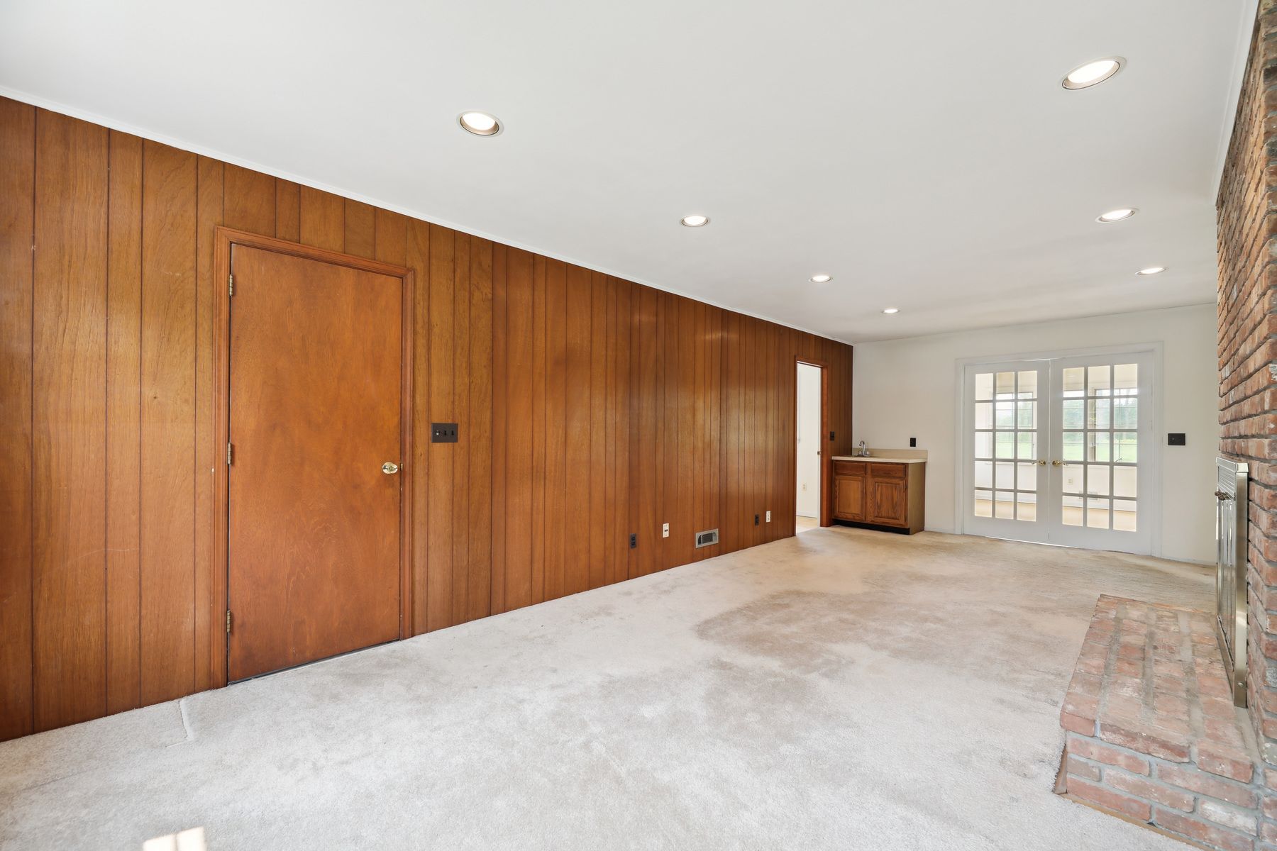 15 Corn Hill Drive 