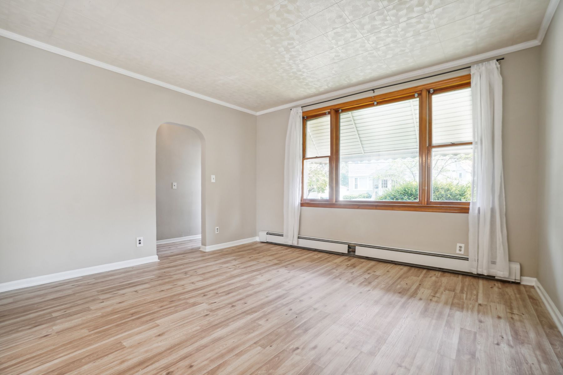 19 East Stimpson Avenue 