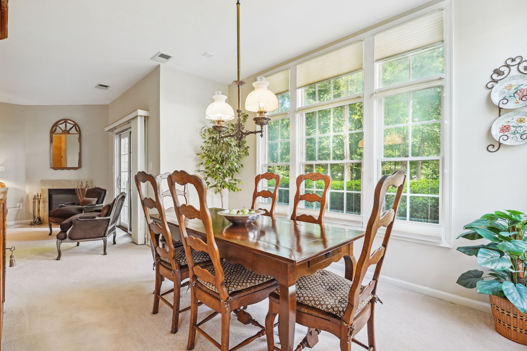 629 Binghampton Lane 