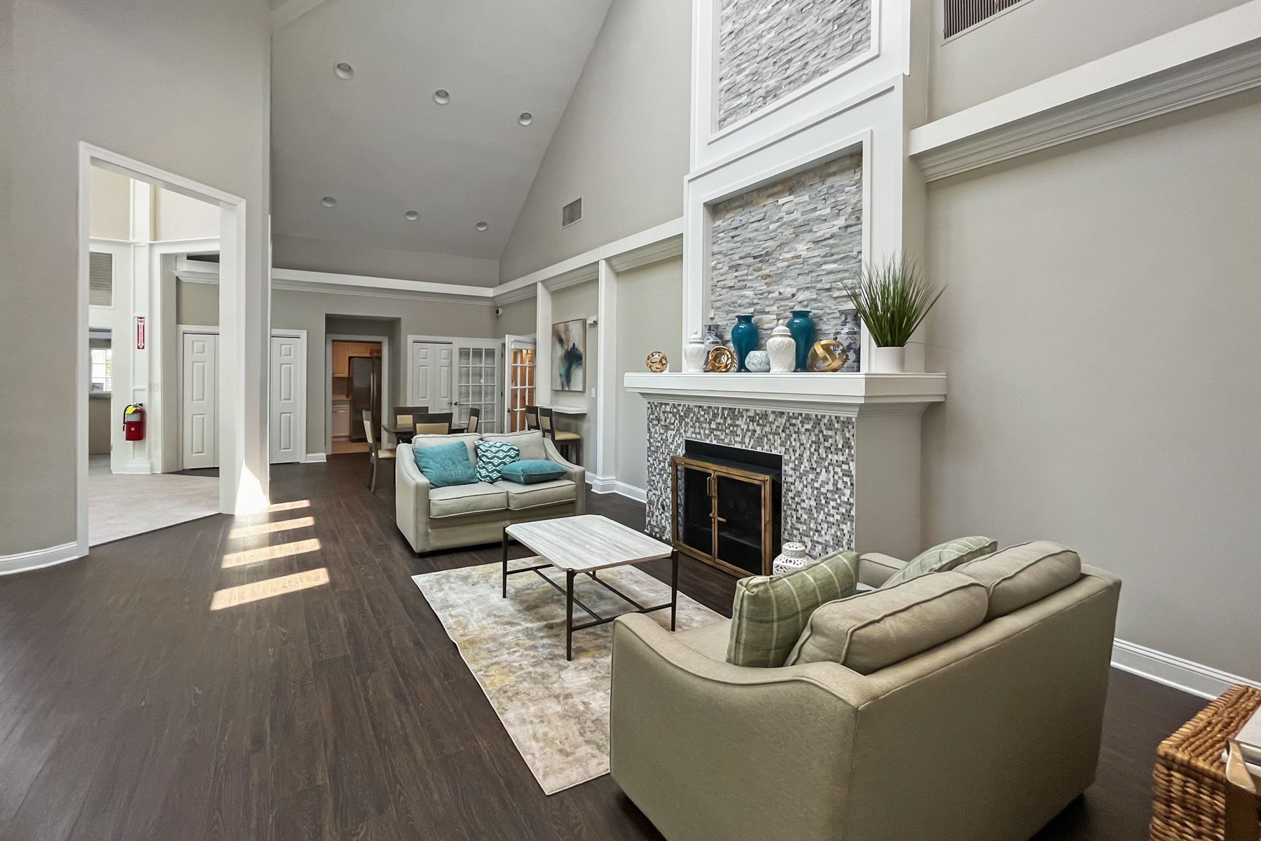 629 Binghampton Lane 