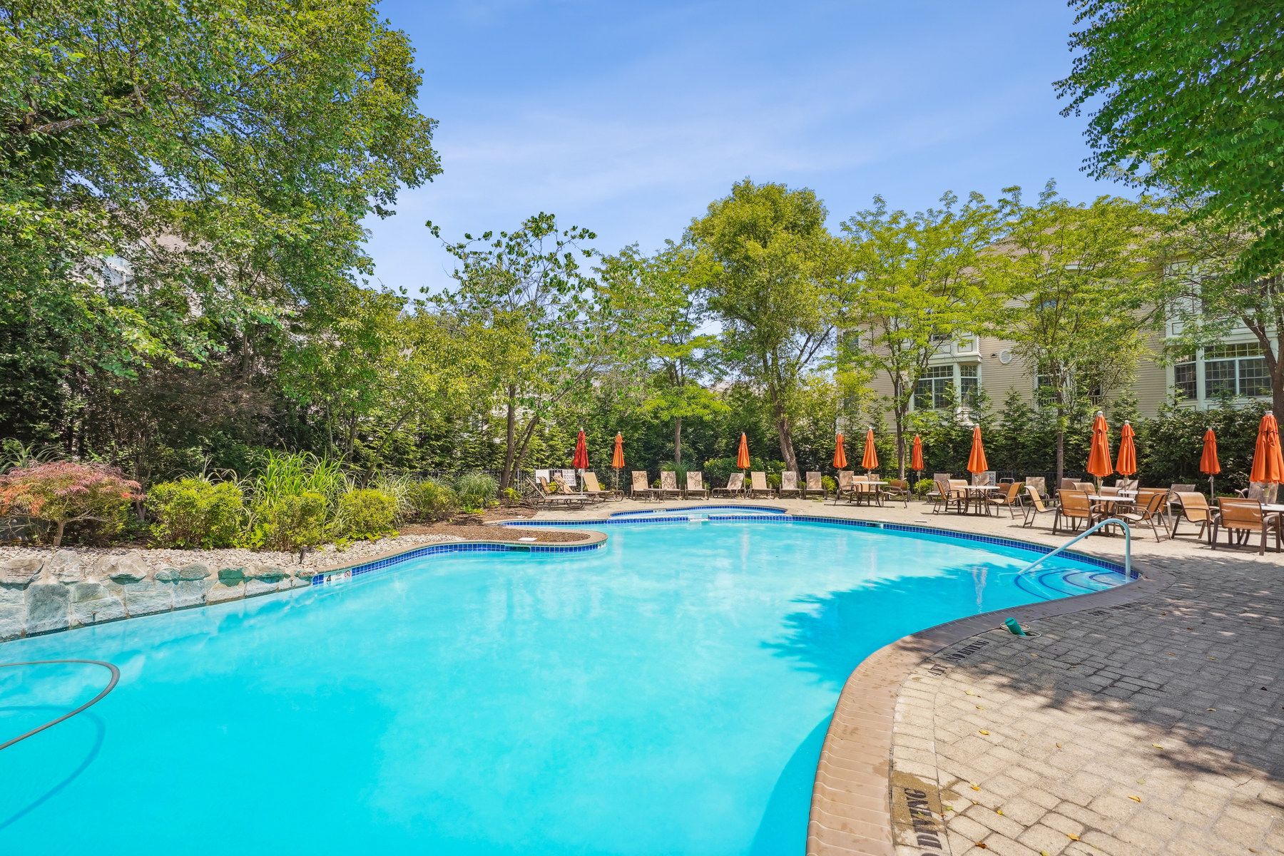 629 Binghampton Lane 