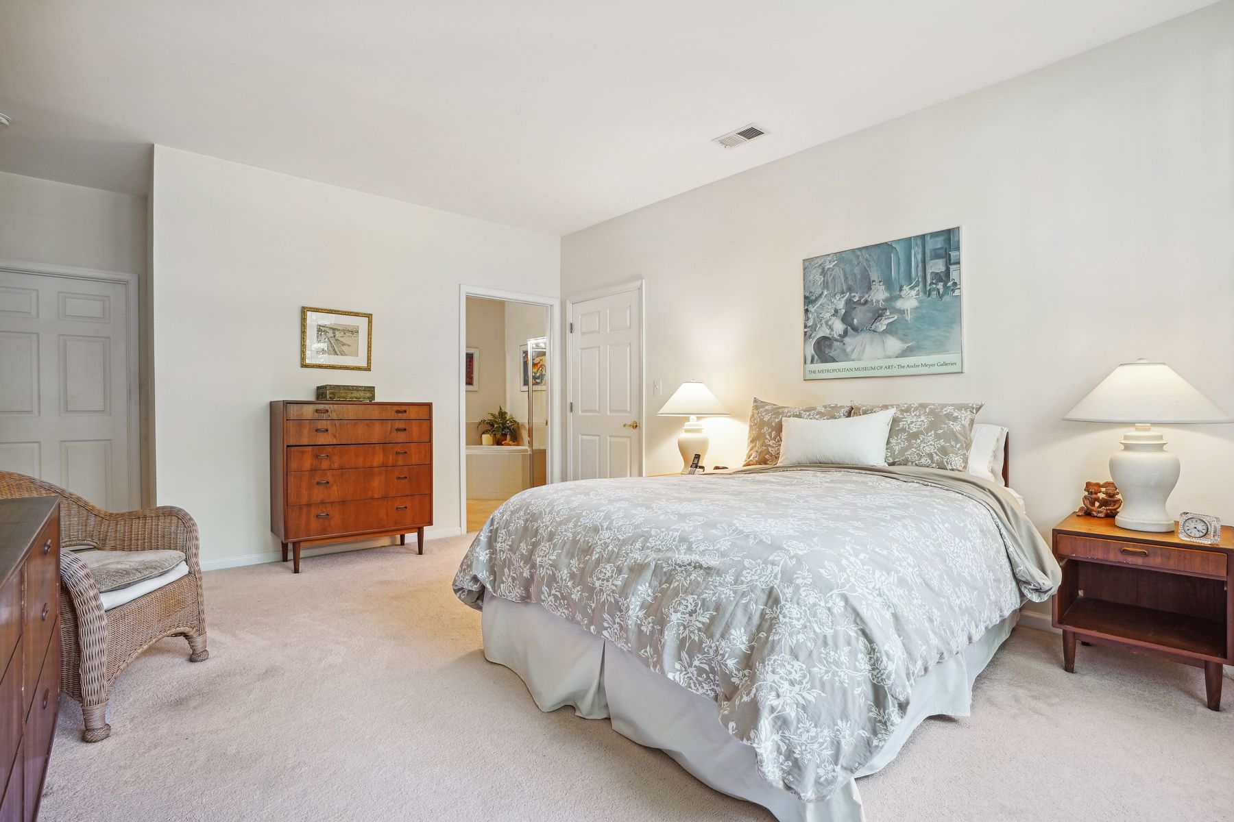 629 Binghampton Lane 
