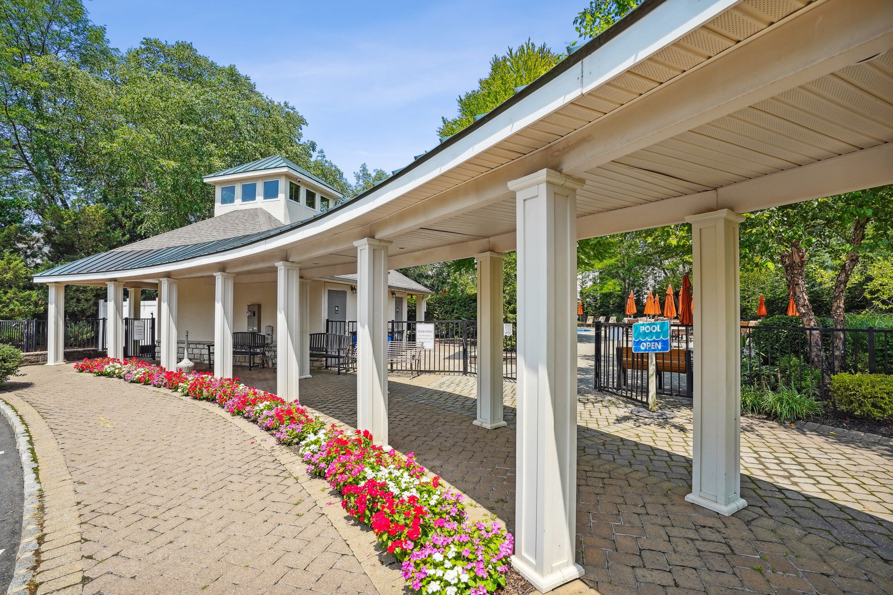629 Binghampton Lane 