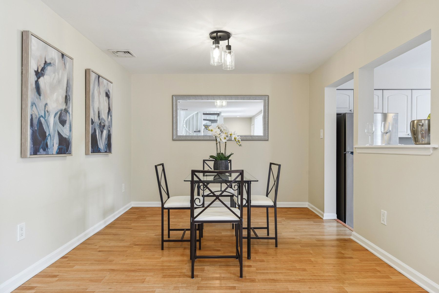 4 Domessina Ln Unit# 2D
