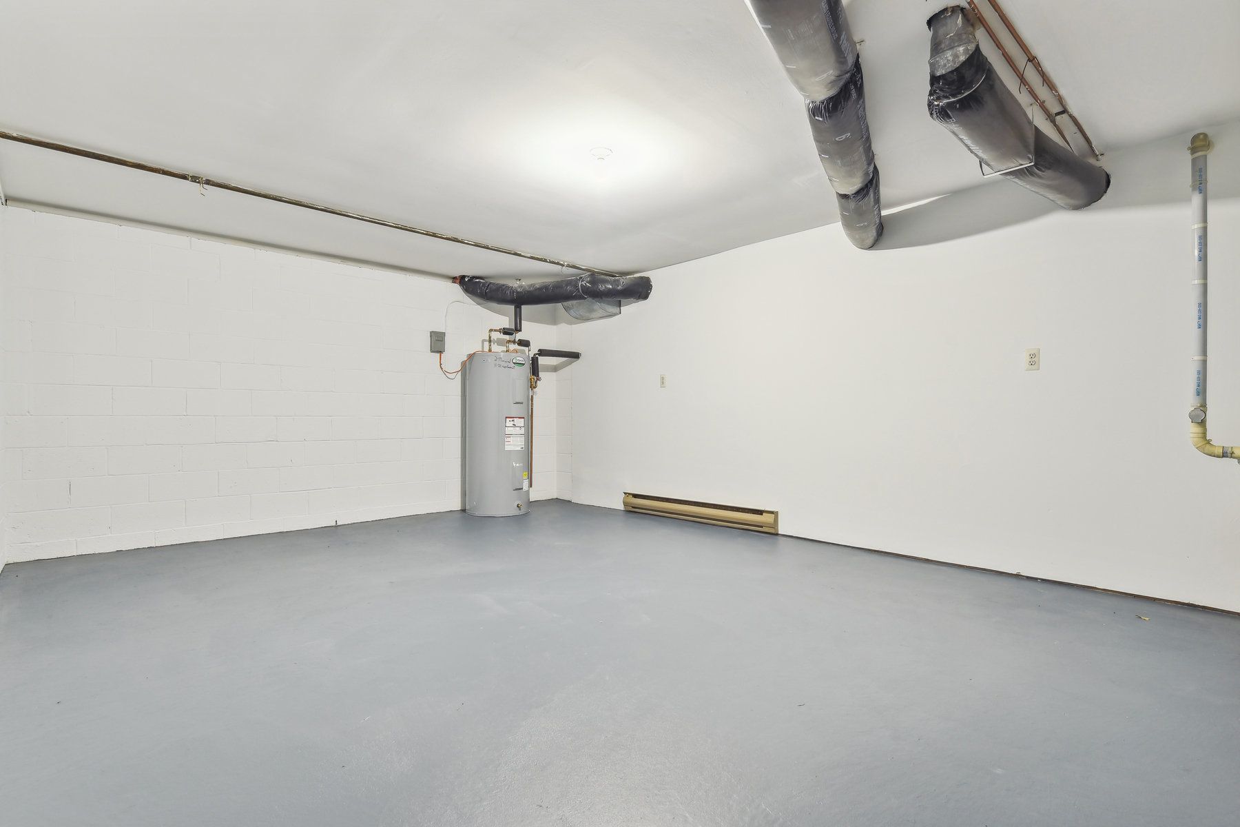 4 Domessina Ln Unit# 2D