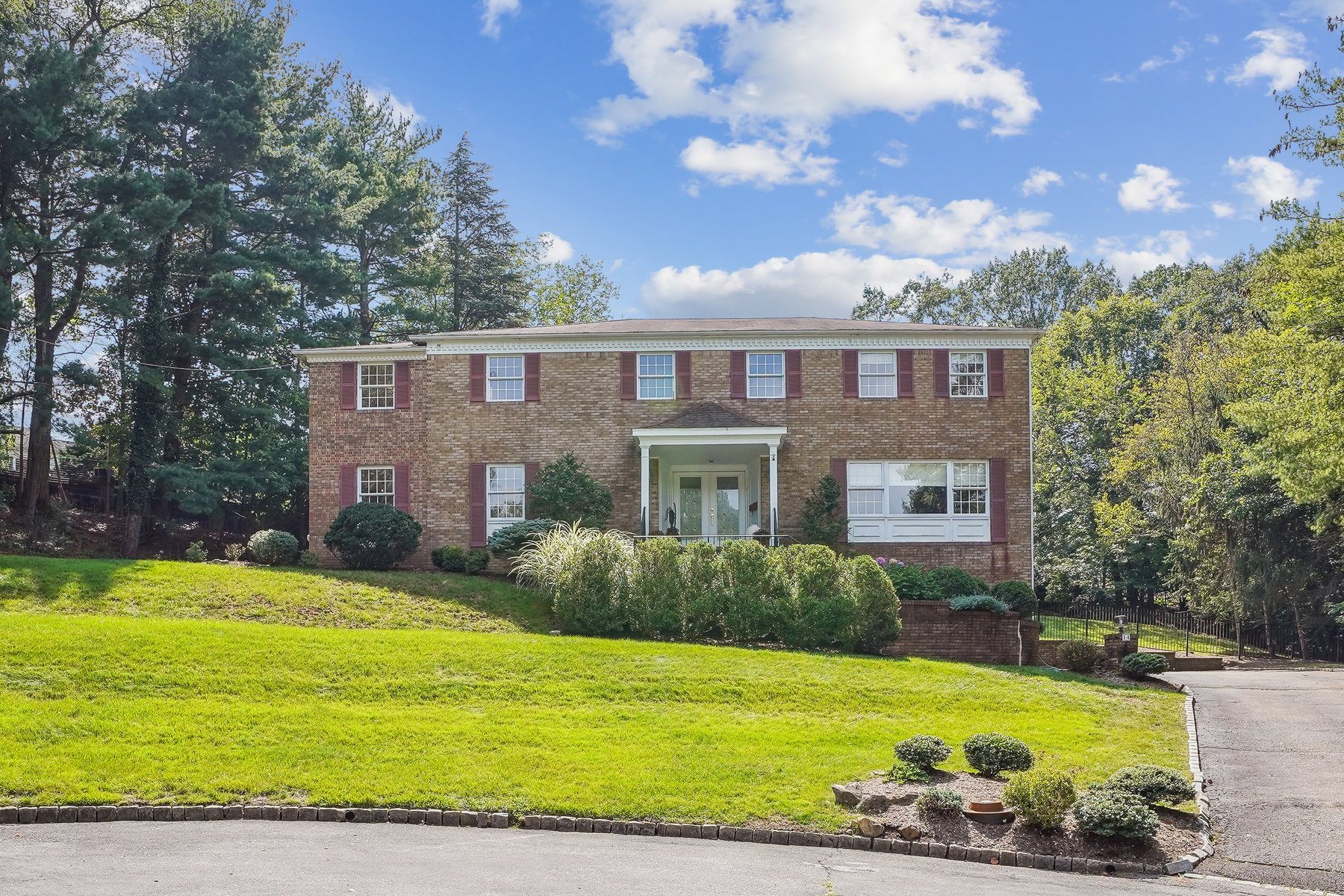 14 Morningside Court 
