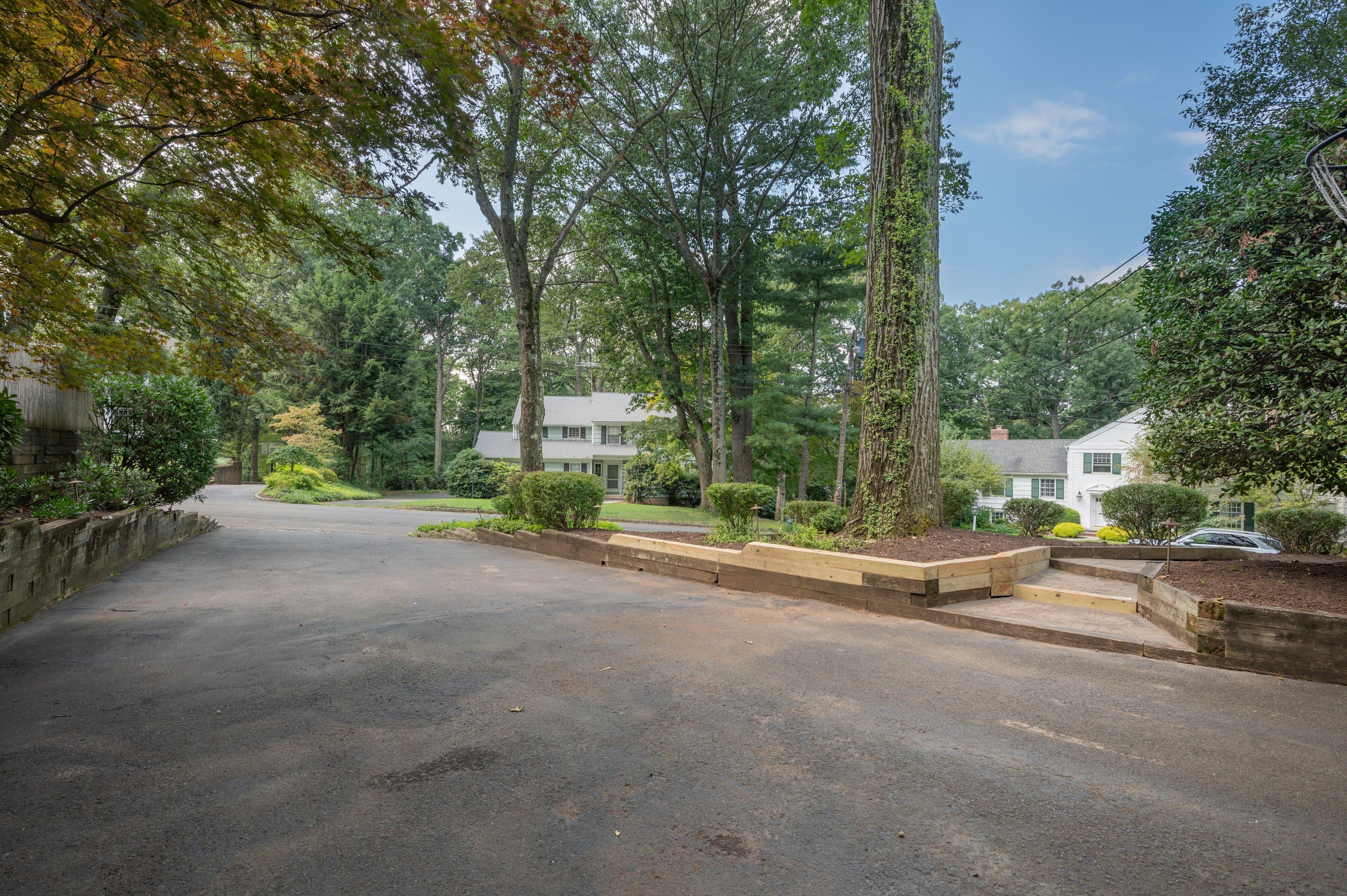 20 Little Wolf Road 