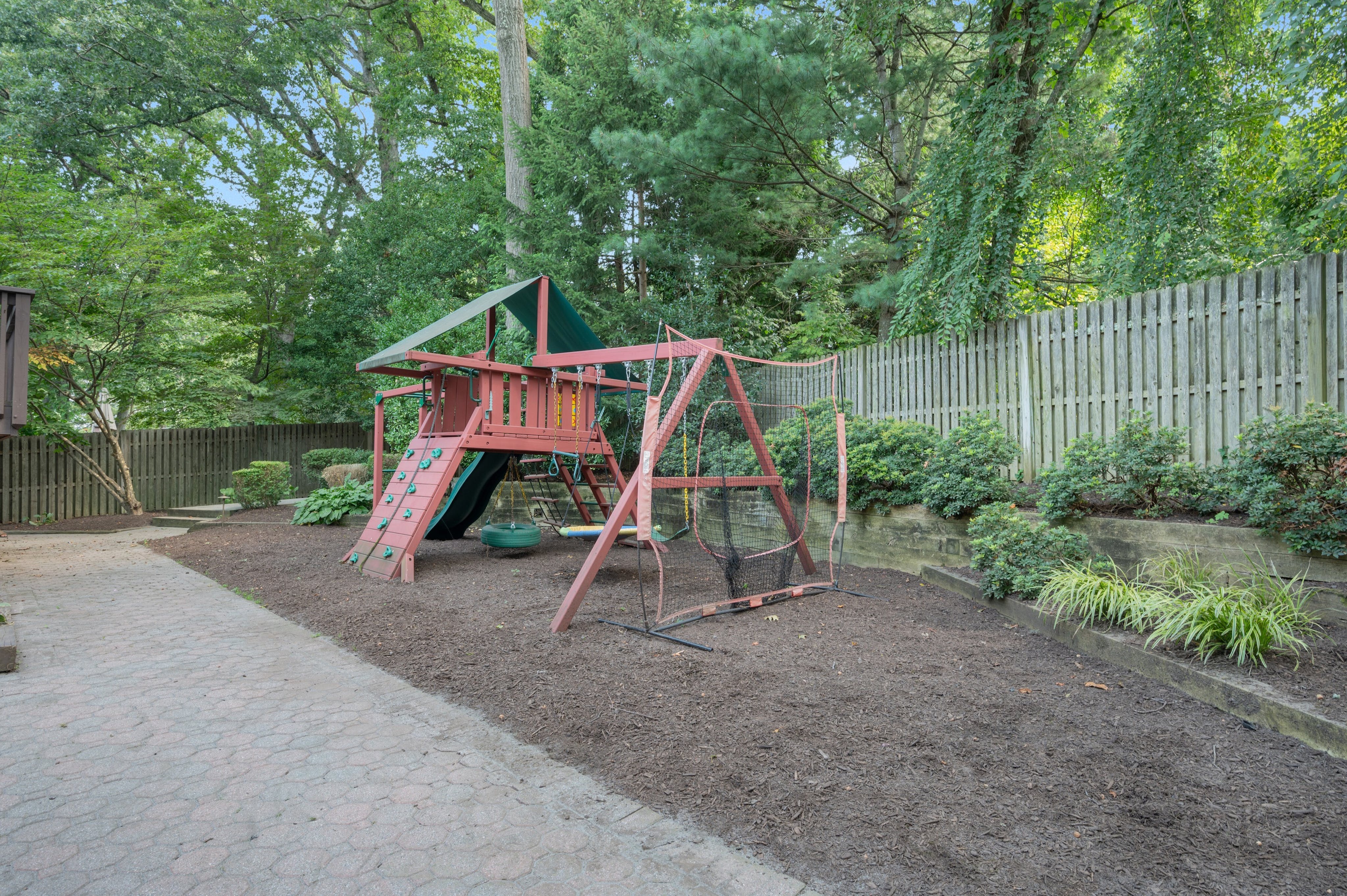 20 Little Wolf Road 