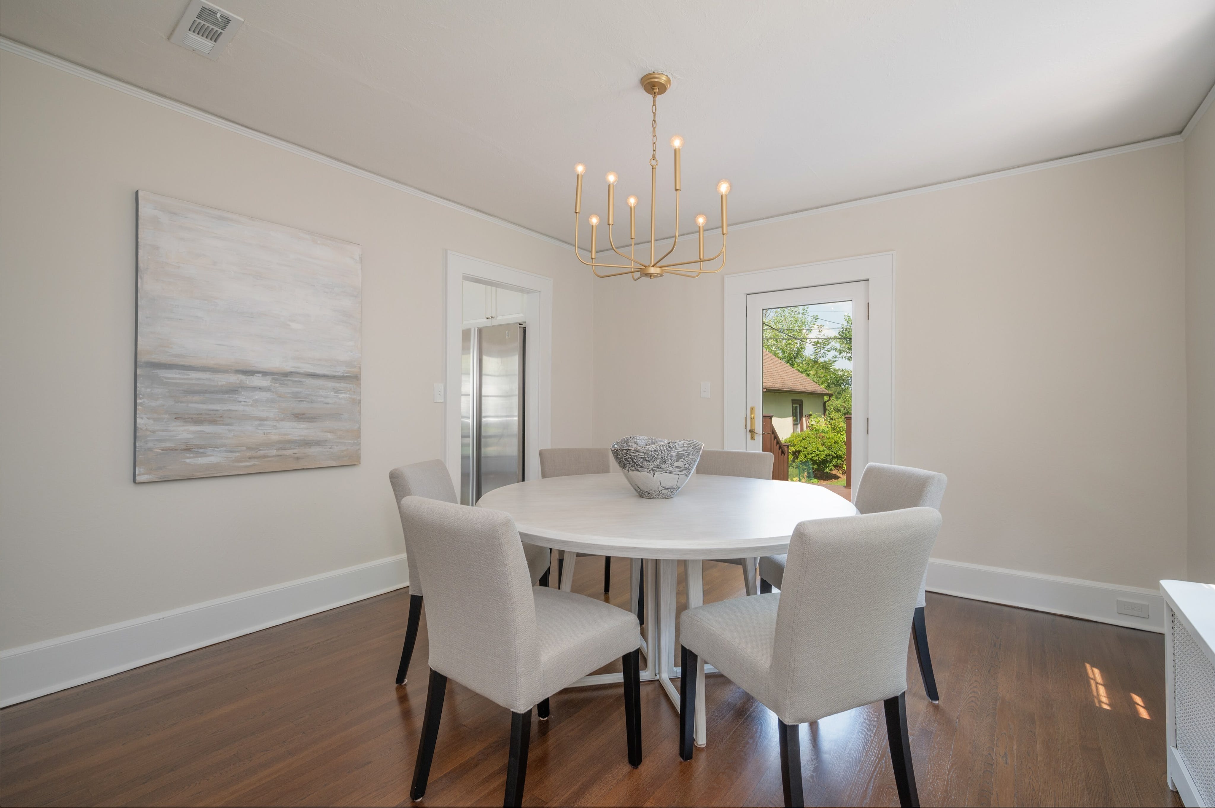 11 Iris Road 