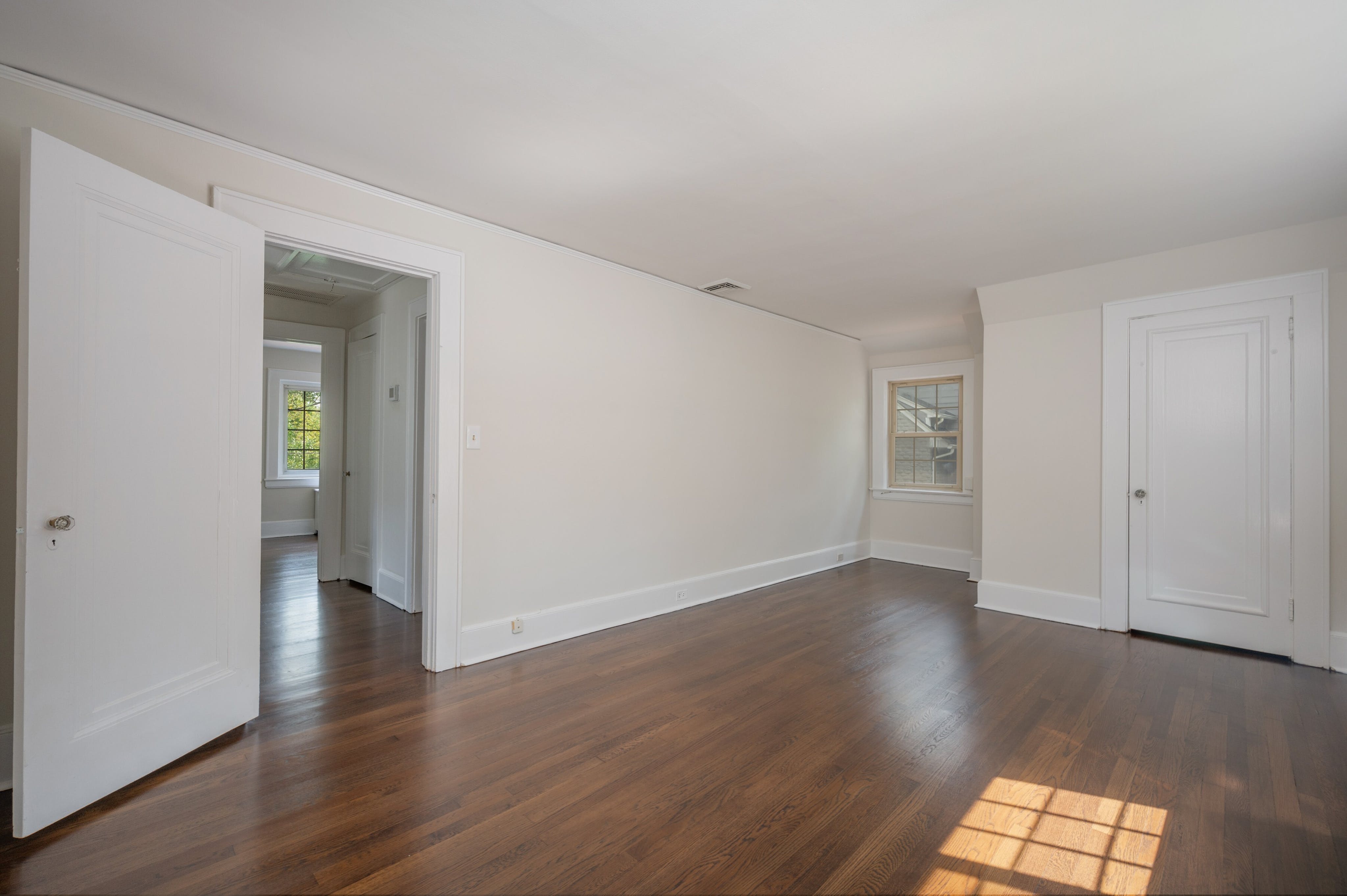 11 Iris Road 