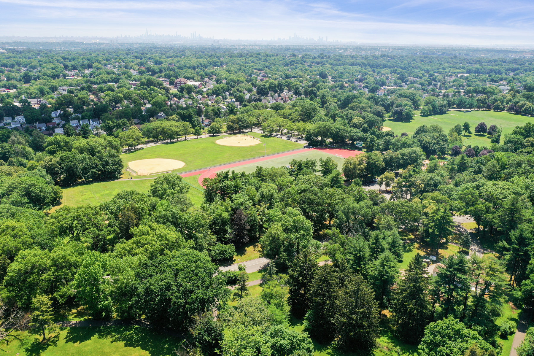 27 The Fairway 
