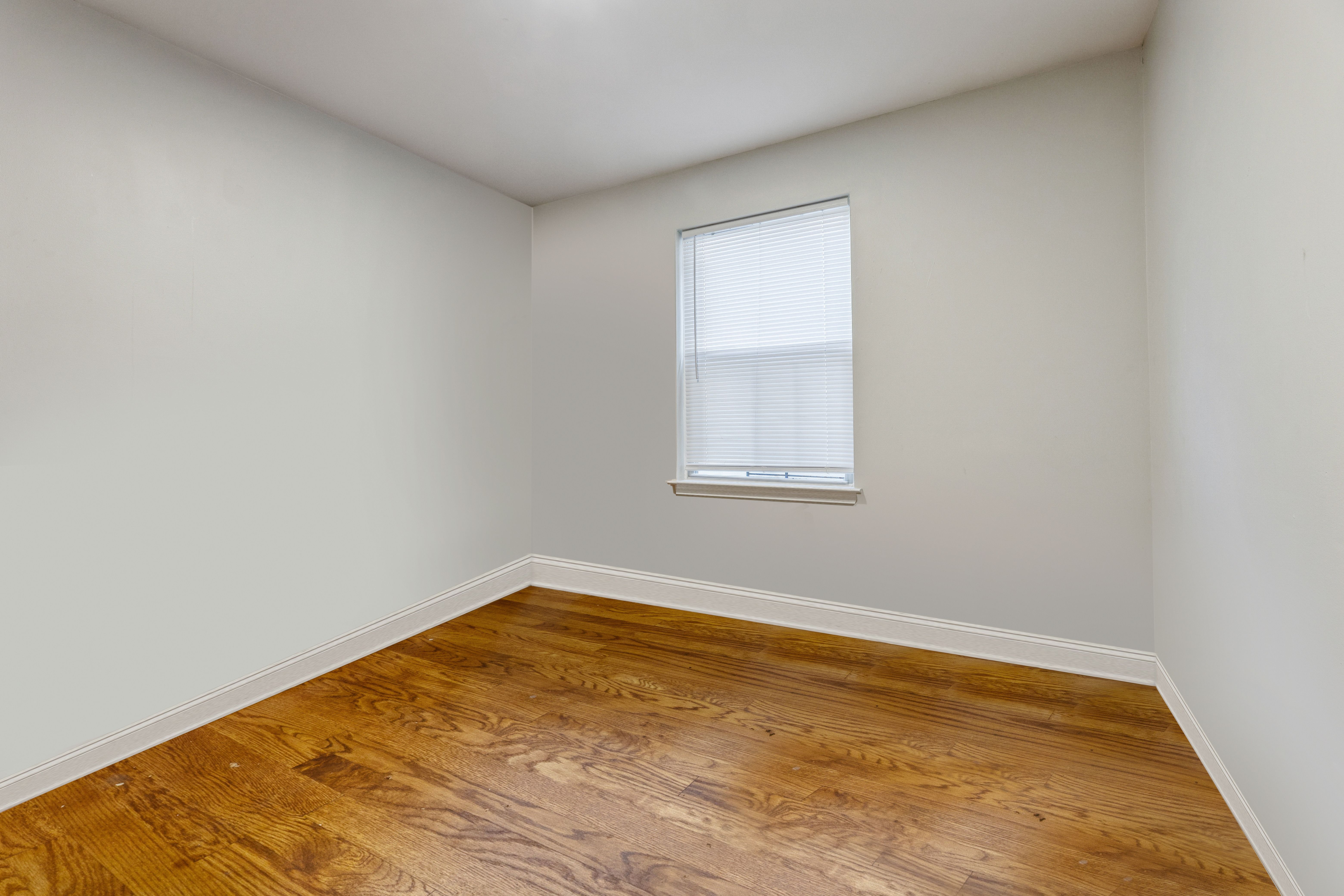 190 Renner Ave 