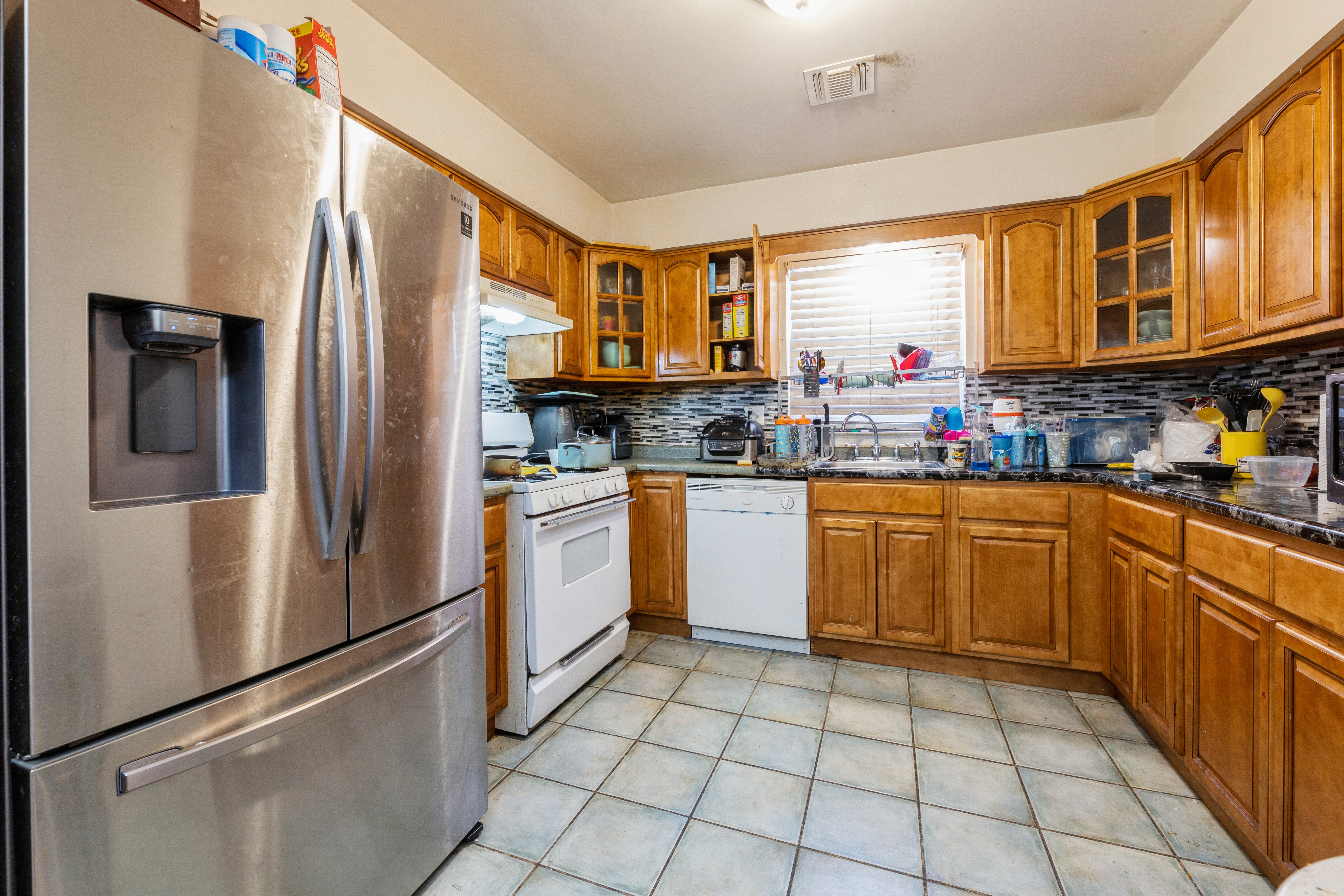190 Renner Ave 