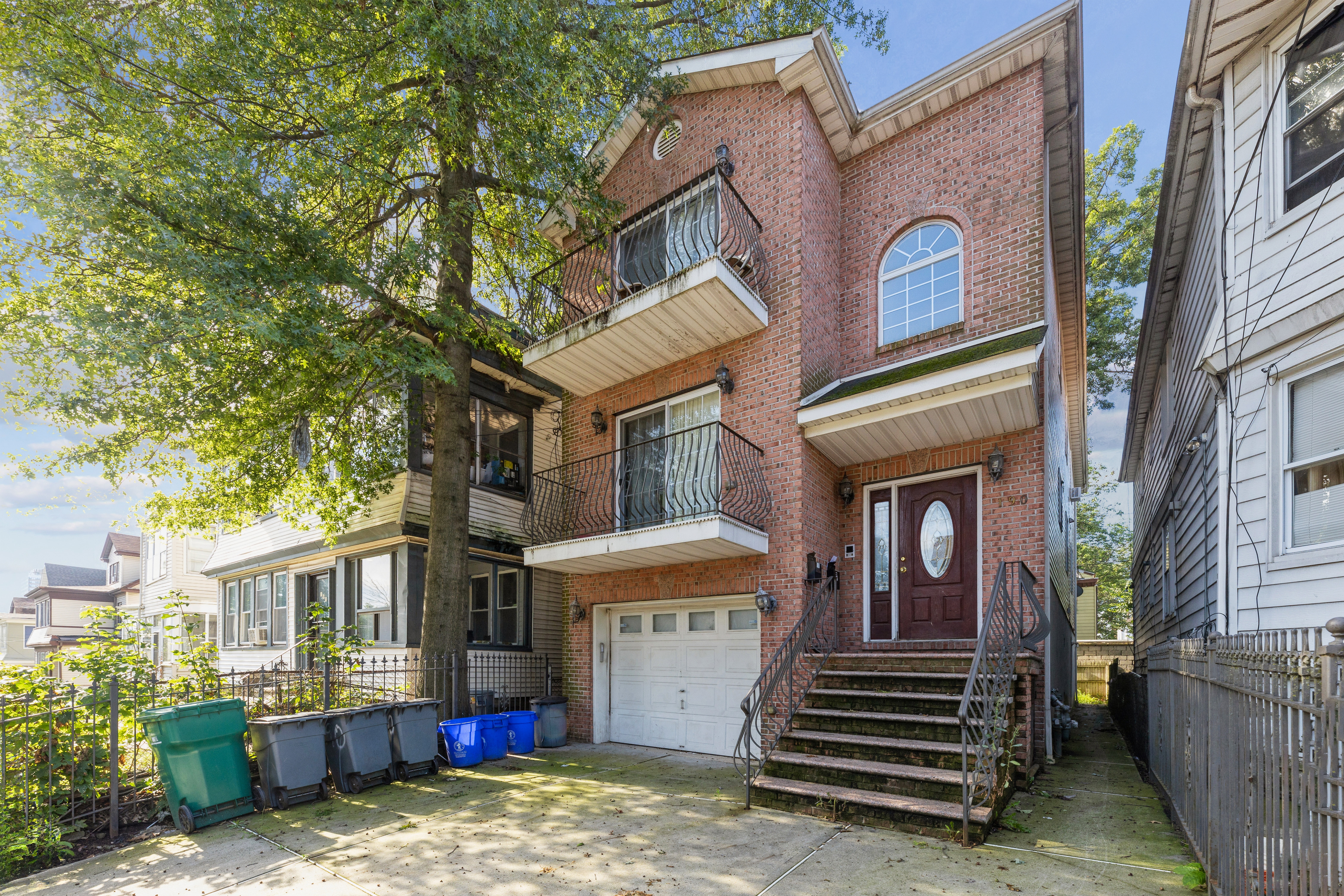 190 Renner Ave 