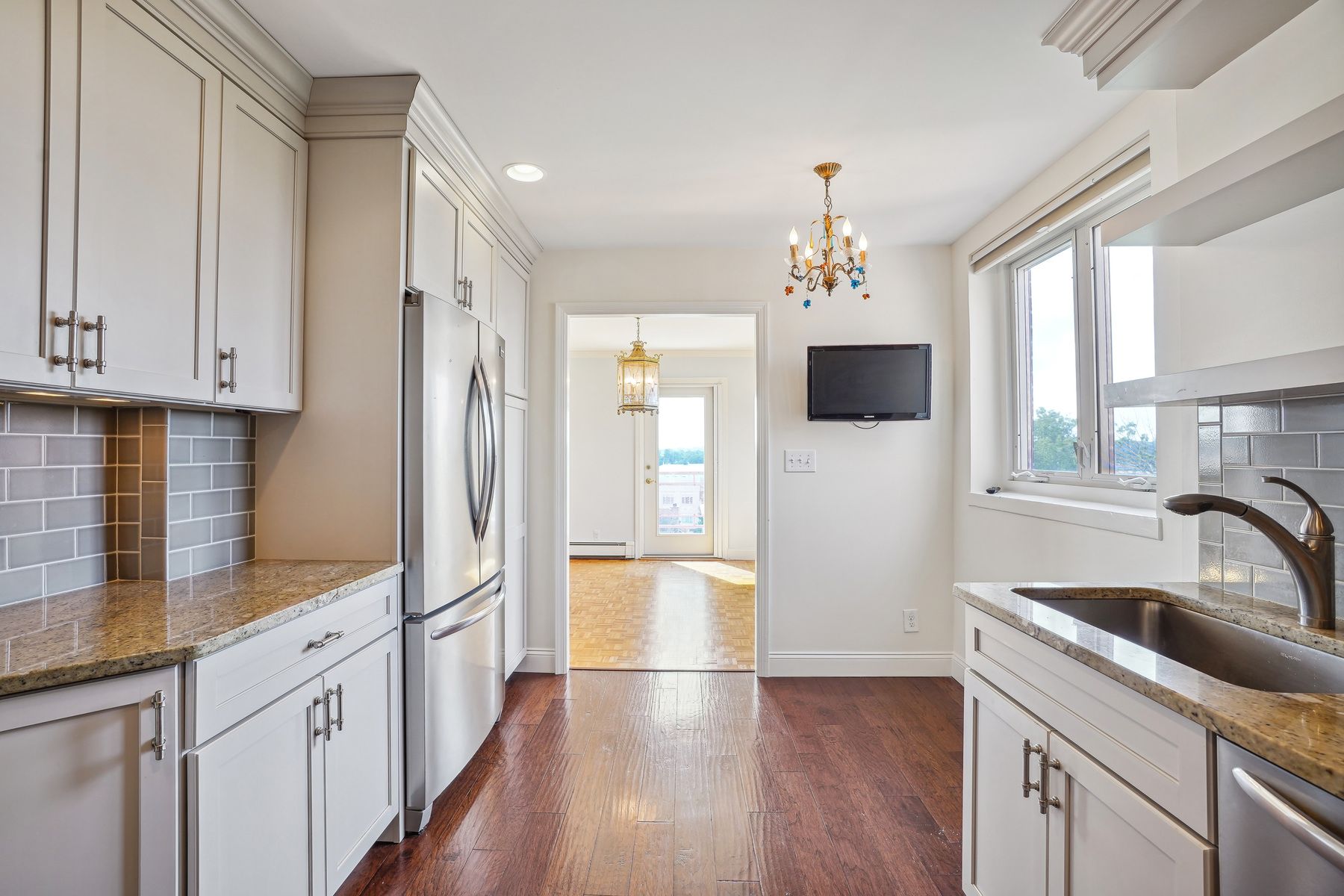 11 Euclid Avenue, Unit 7B 