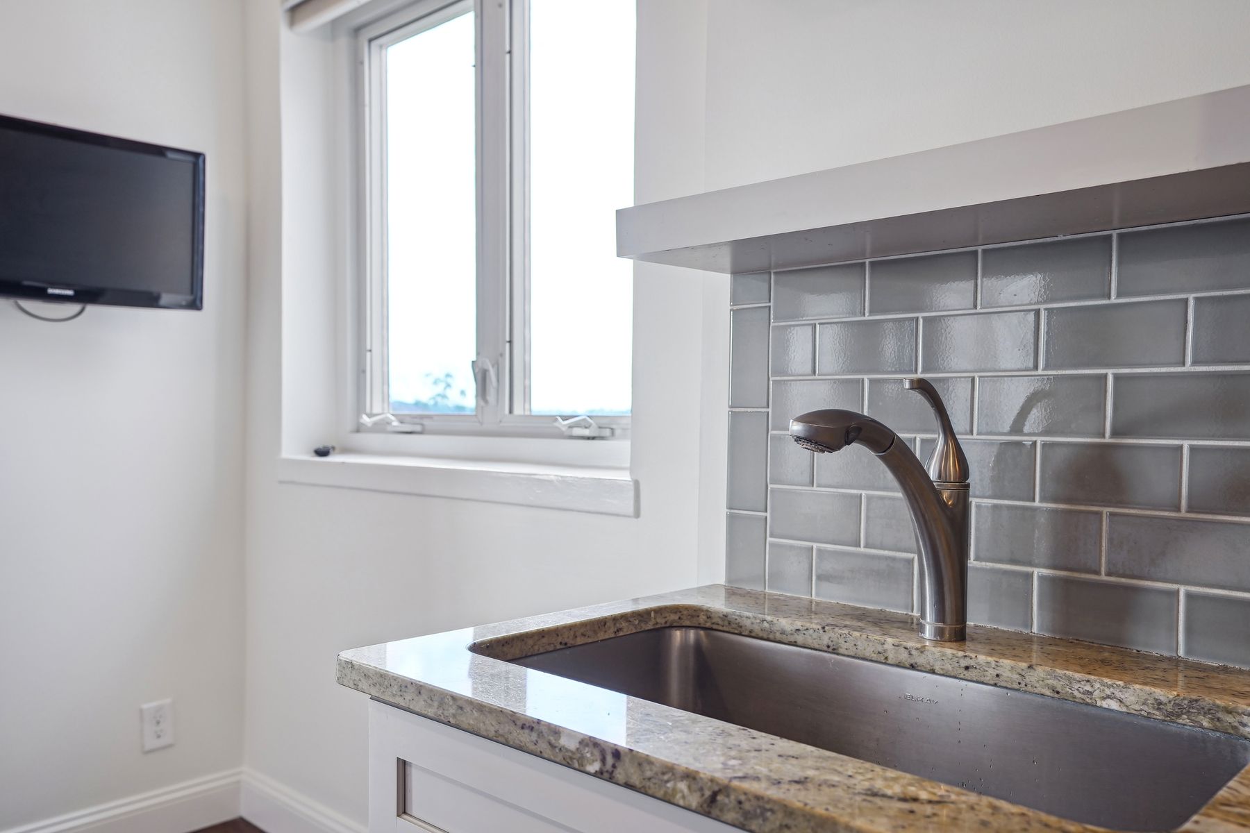 11 Euclid Avenue, Unit 7B 