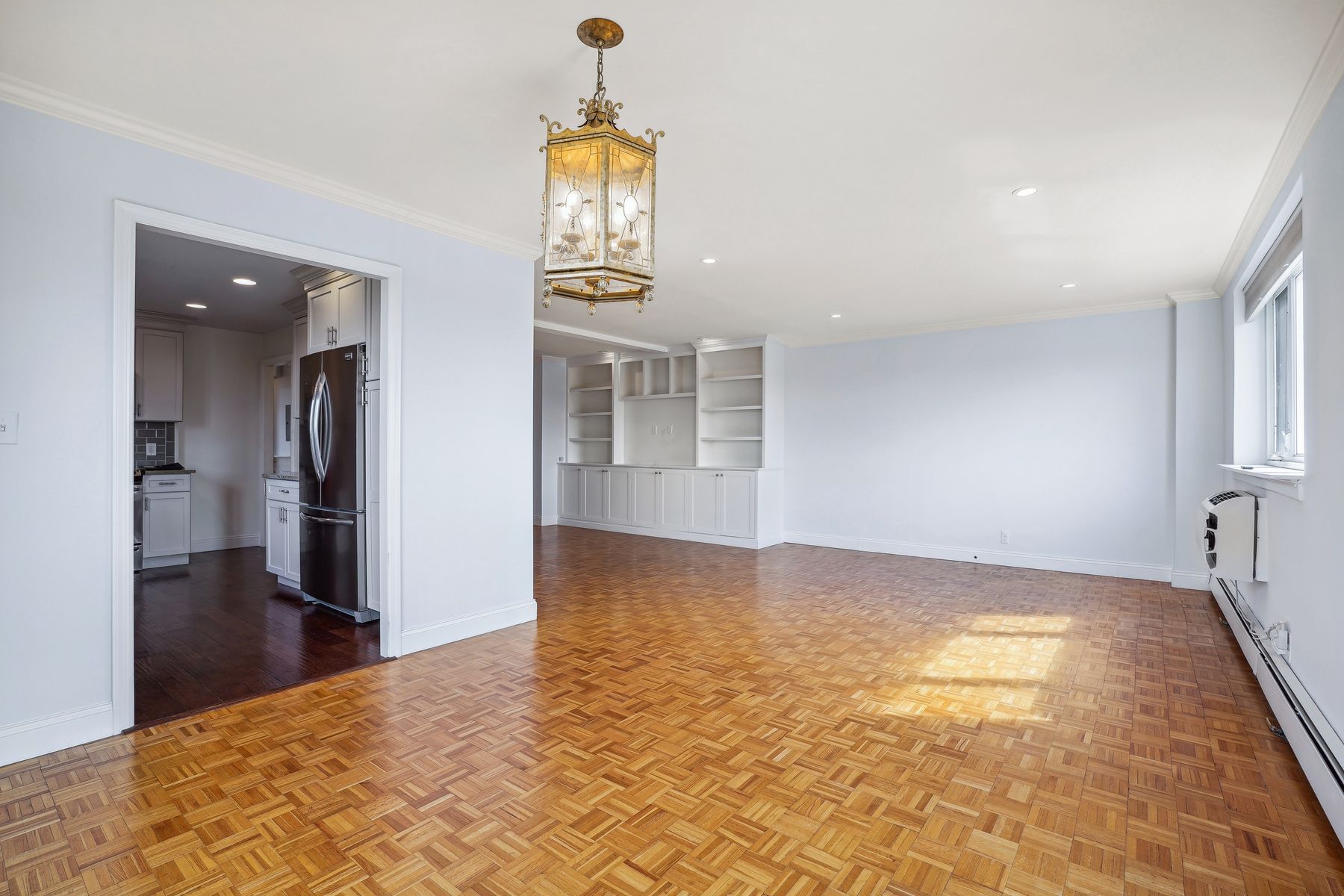 11 Euclid Avenue, Unit 7B 