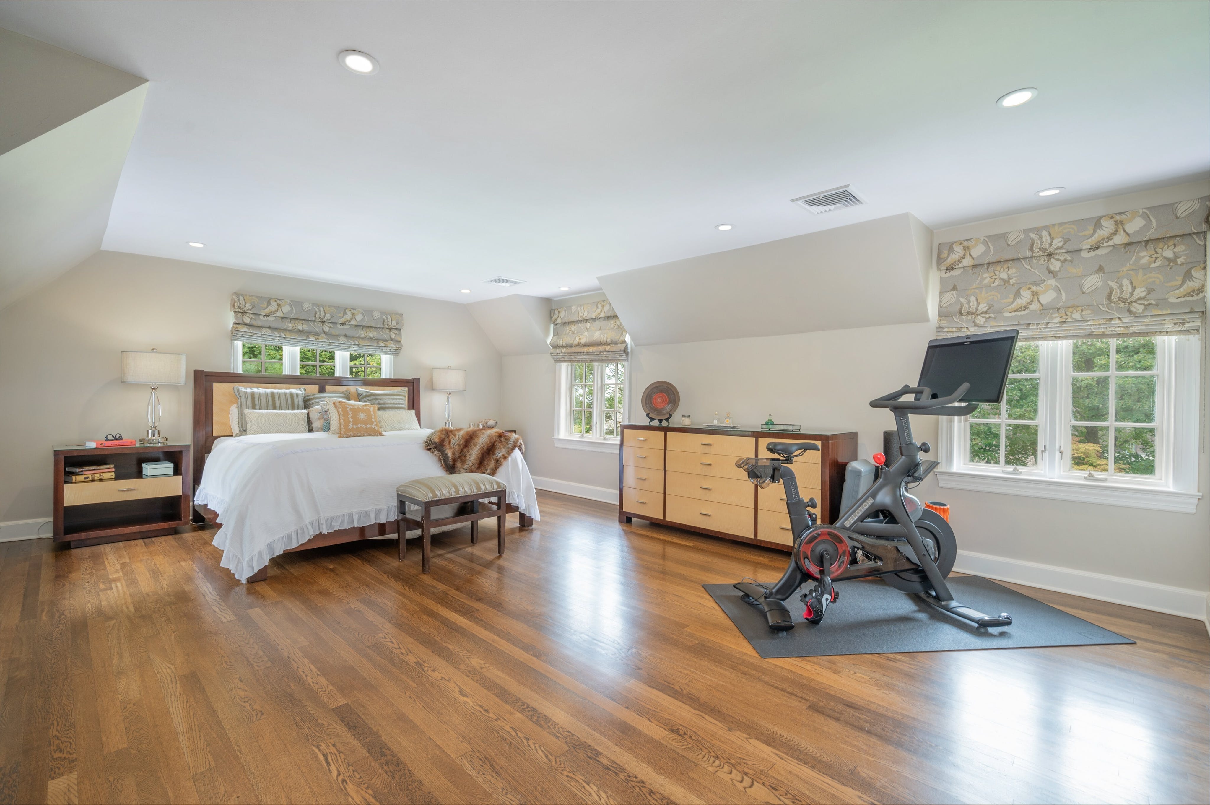 14 Edgewood Drive 