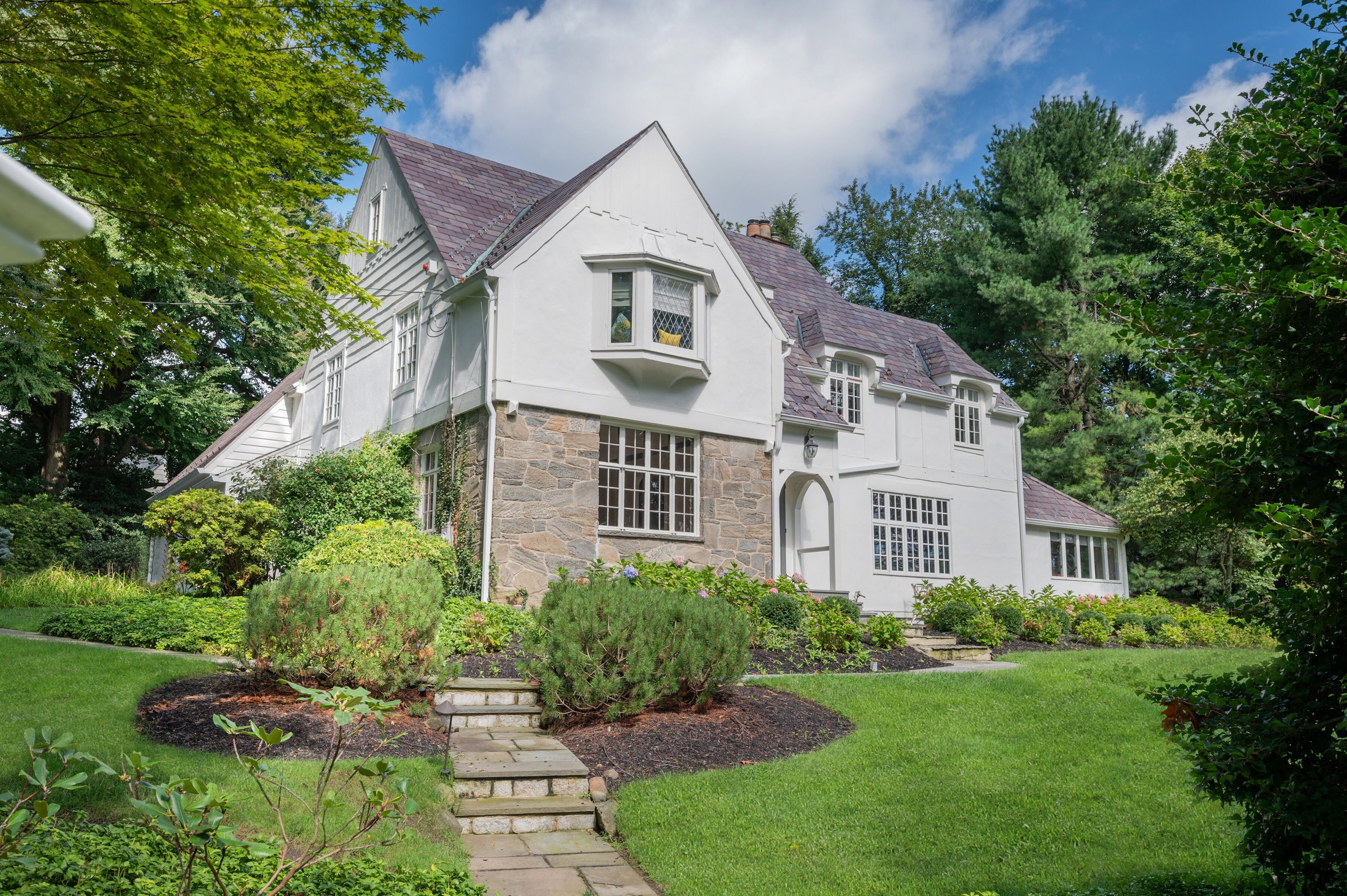 14 Edgewood Drive 